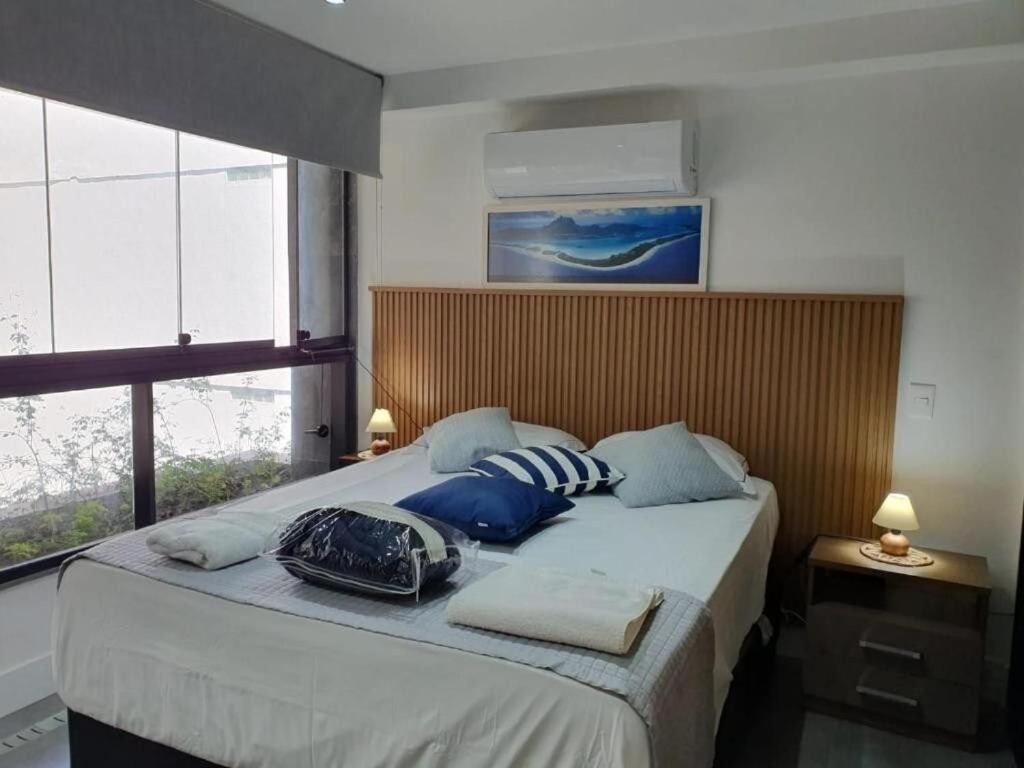 Flat Av. Atlantica em frente ao mar, estrutura total