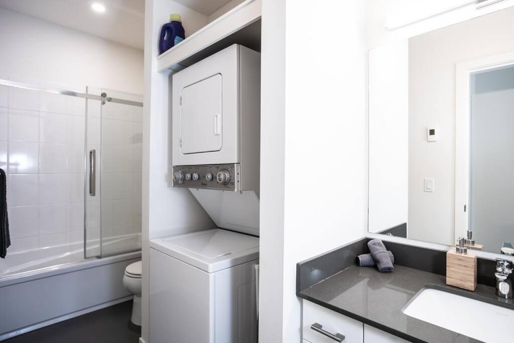 Reved Up & Out - Remarkable Two Bedroom Condo