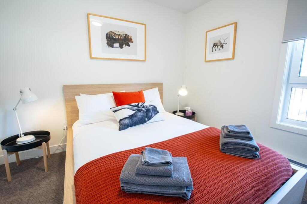 Reved Up & Out - Remarkable Two Bedroom Condo