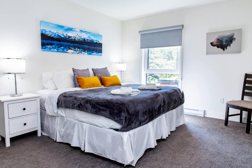 Revy Pow Pad - Private Hot Tub 3 Bedroom Condo