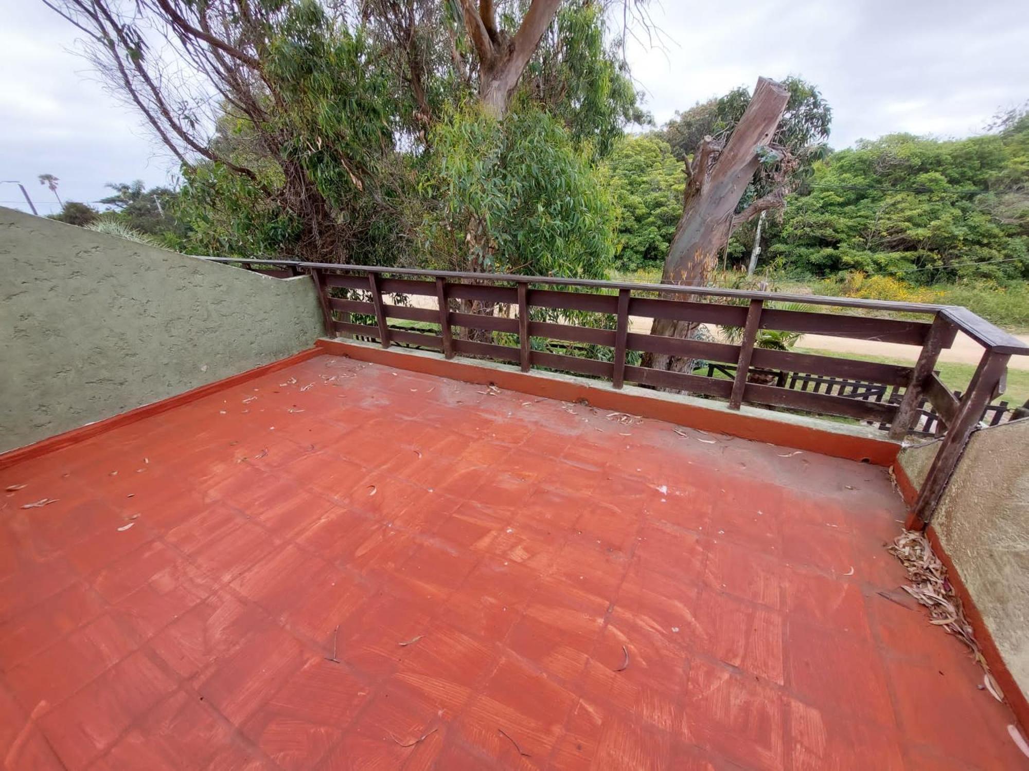 Casas de Los Botes view 4