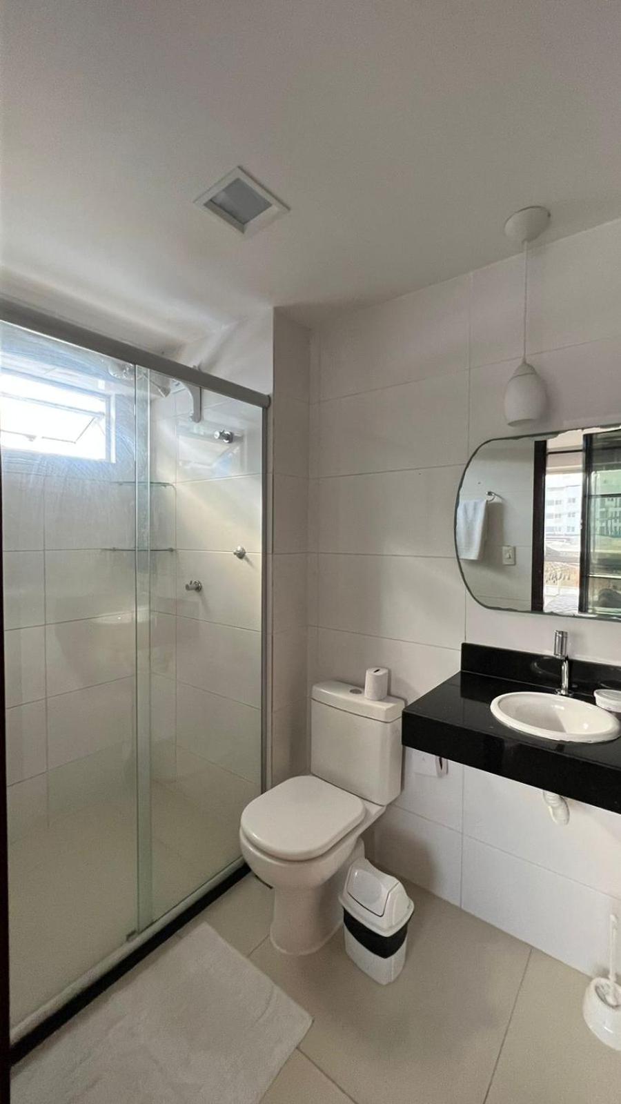 Apartamento com varanda na praia de Tambaú, apt 214