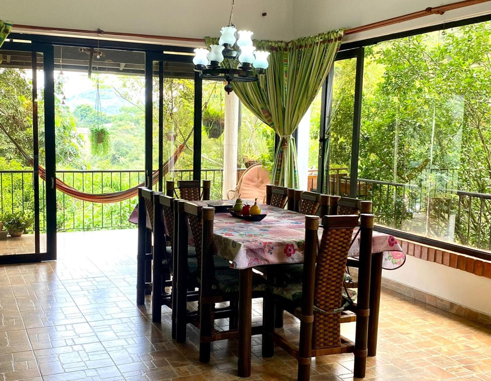 Casa Familiar para Descanso a 1 hora de Bogota