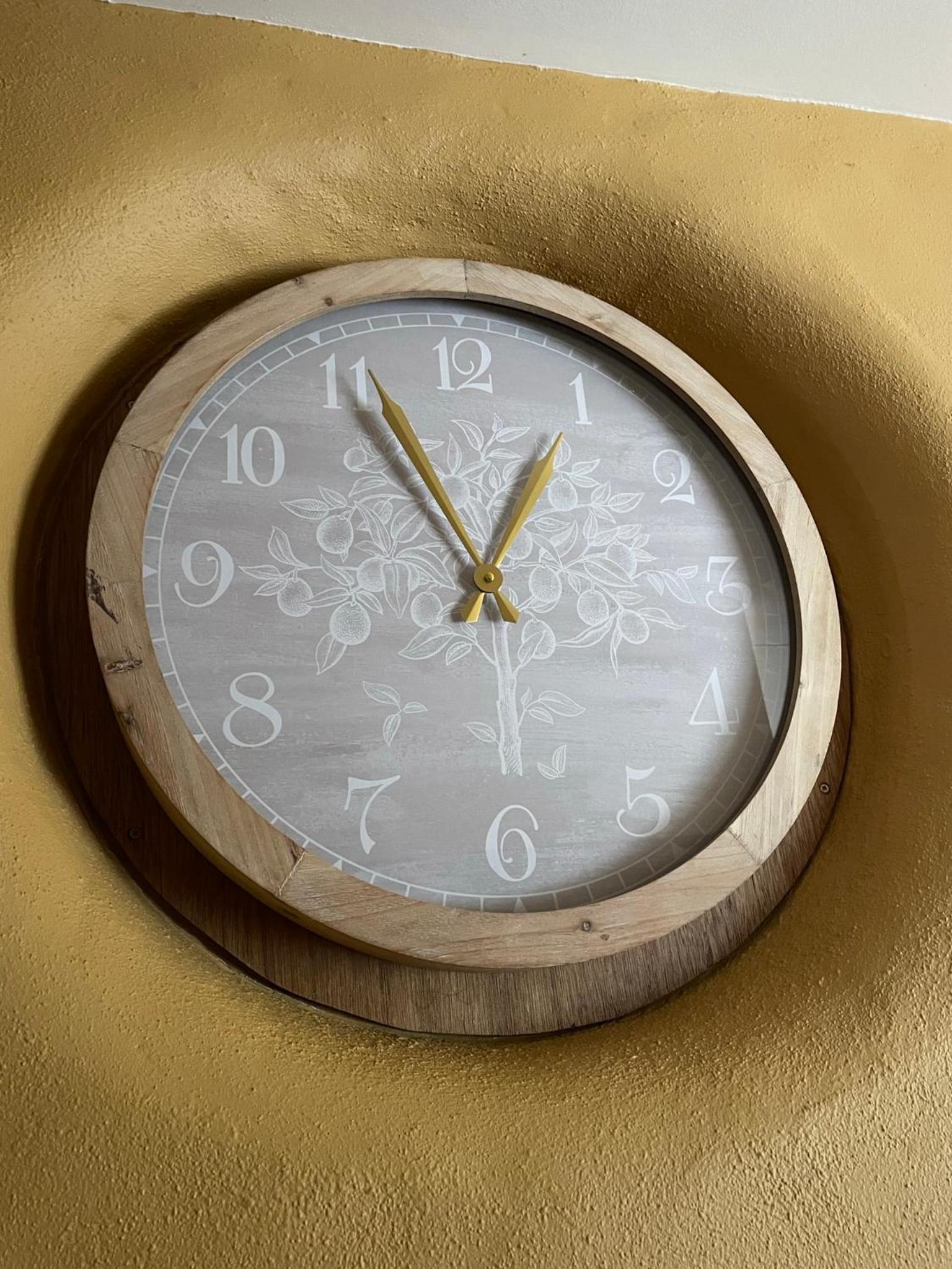 Amaroo with a view set on a 50 Acre Hobby Farm - Property Image 10