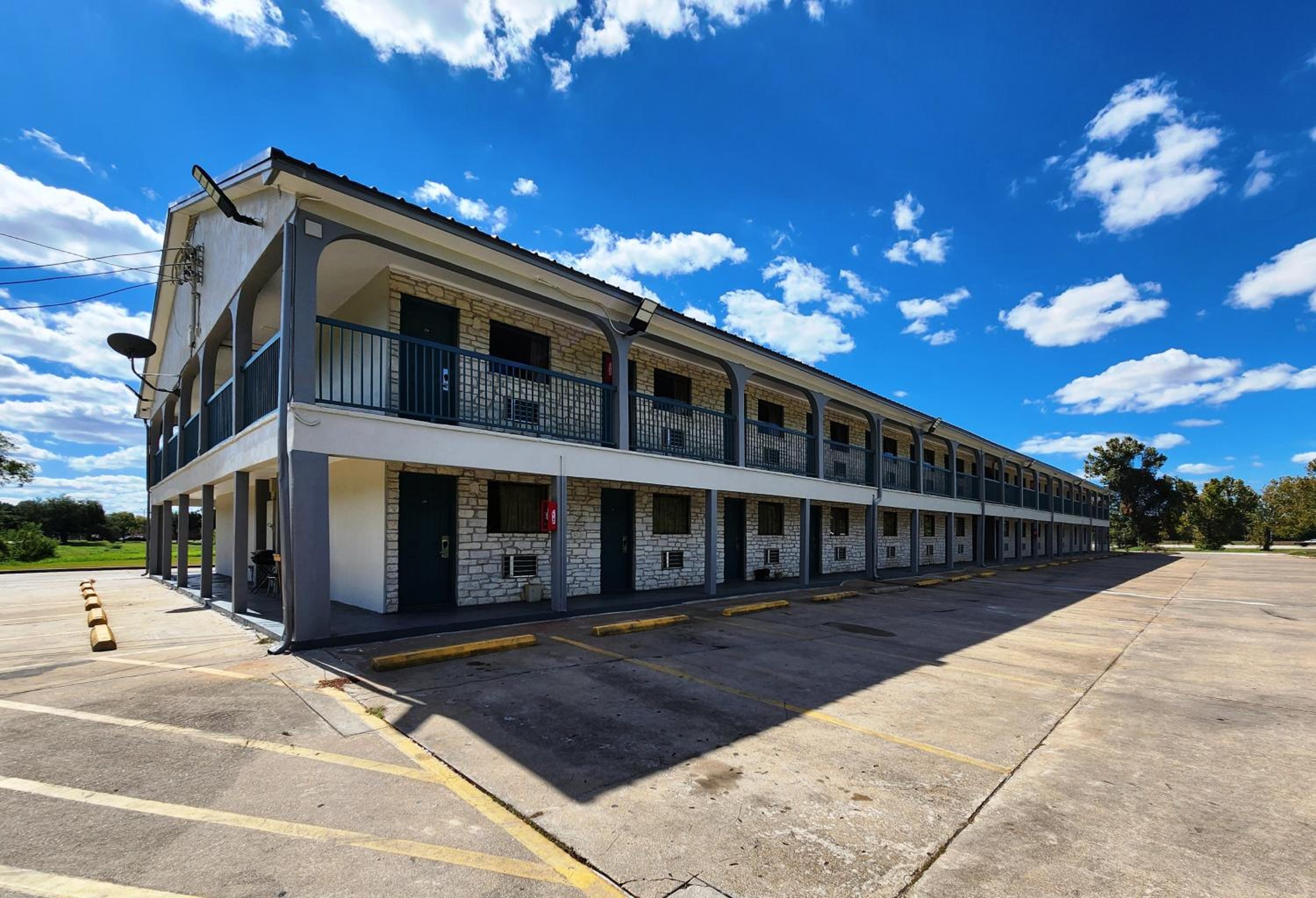 Scottish Inn & Suites, Foto 17