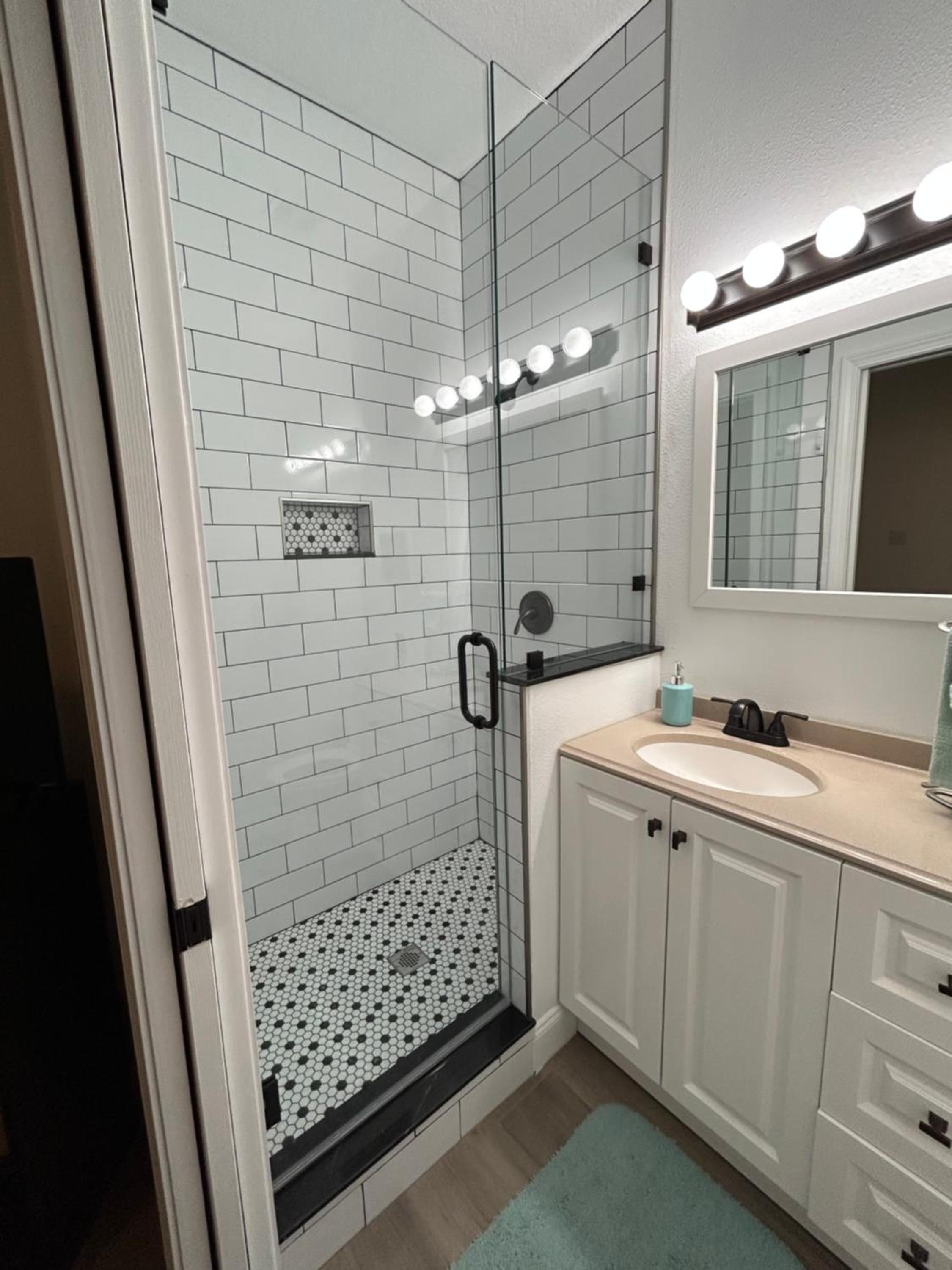 Florida Luxe, Brand new 4 Bed Property with a Private Jacuzzi view 4