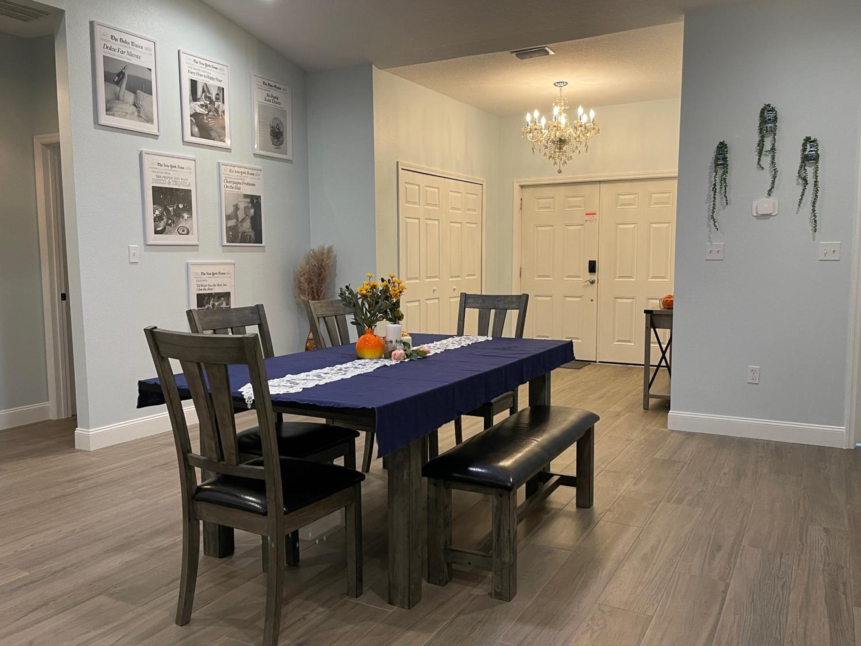 Florida Luxe, Brand new 4 Bed Property with a Private Jacuzzi view 3