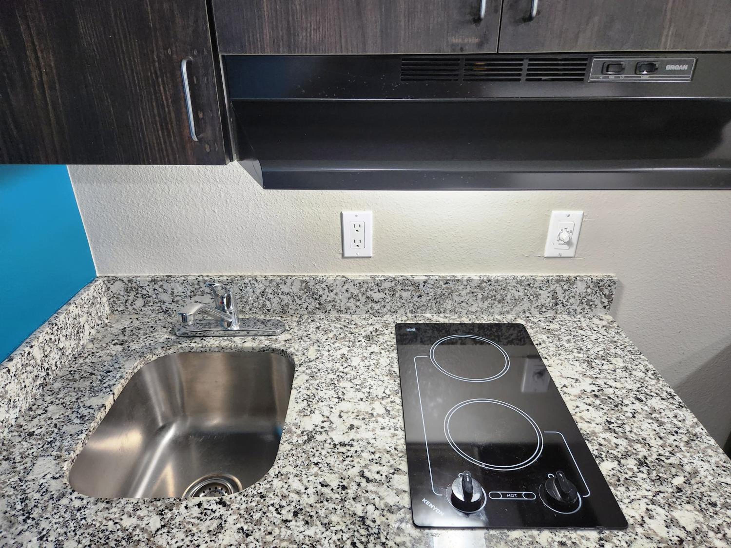 Scottish Inn & Suites, Foto 38