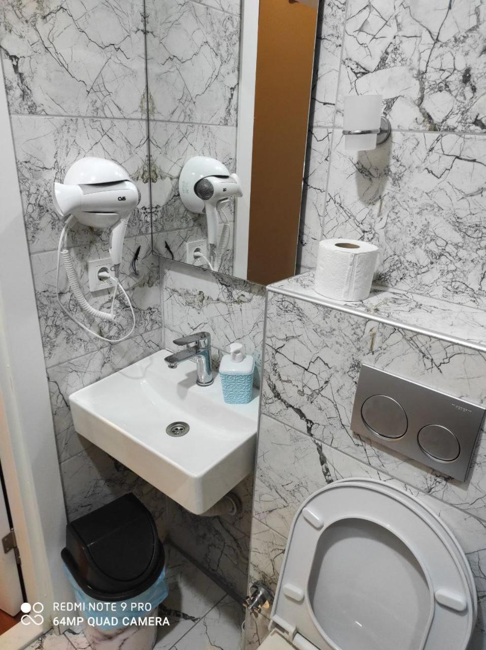 Gökotta Süit - Image 58