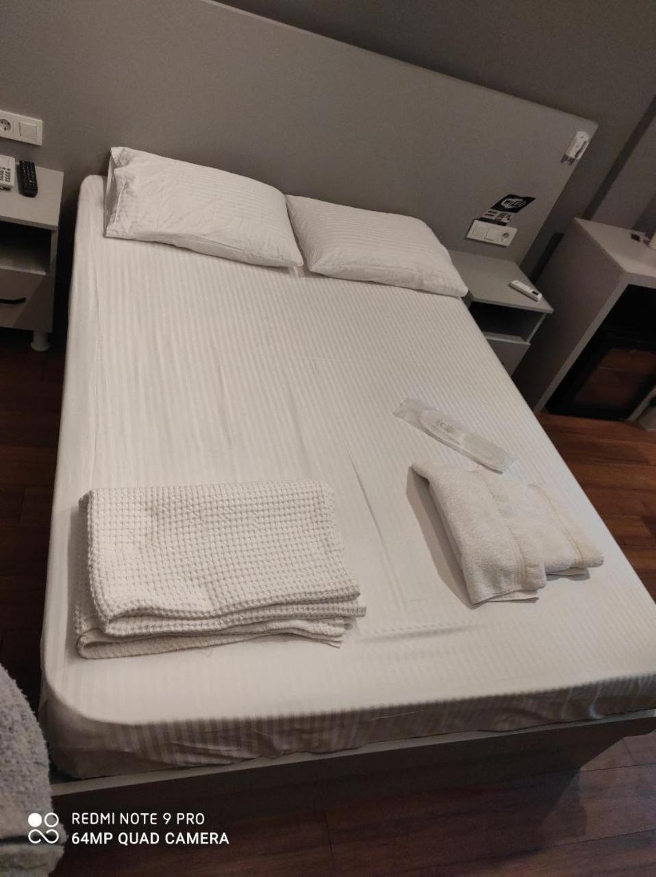 Gökotta Süit - Image 57