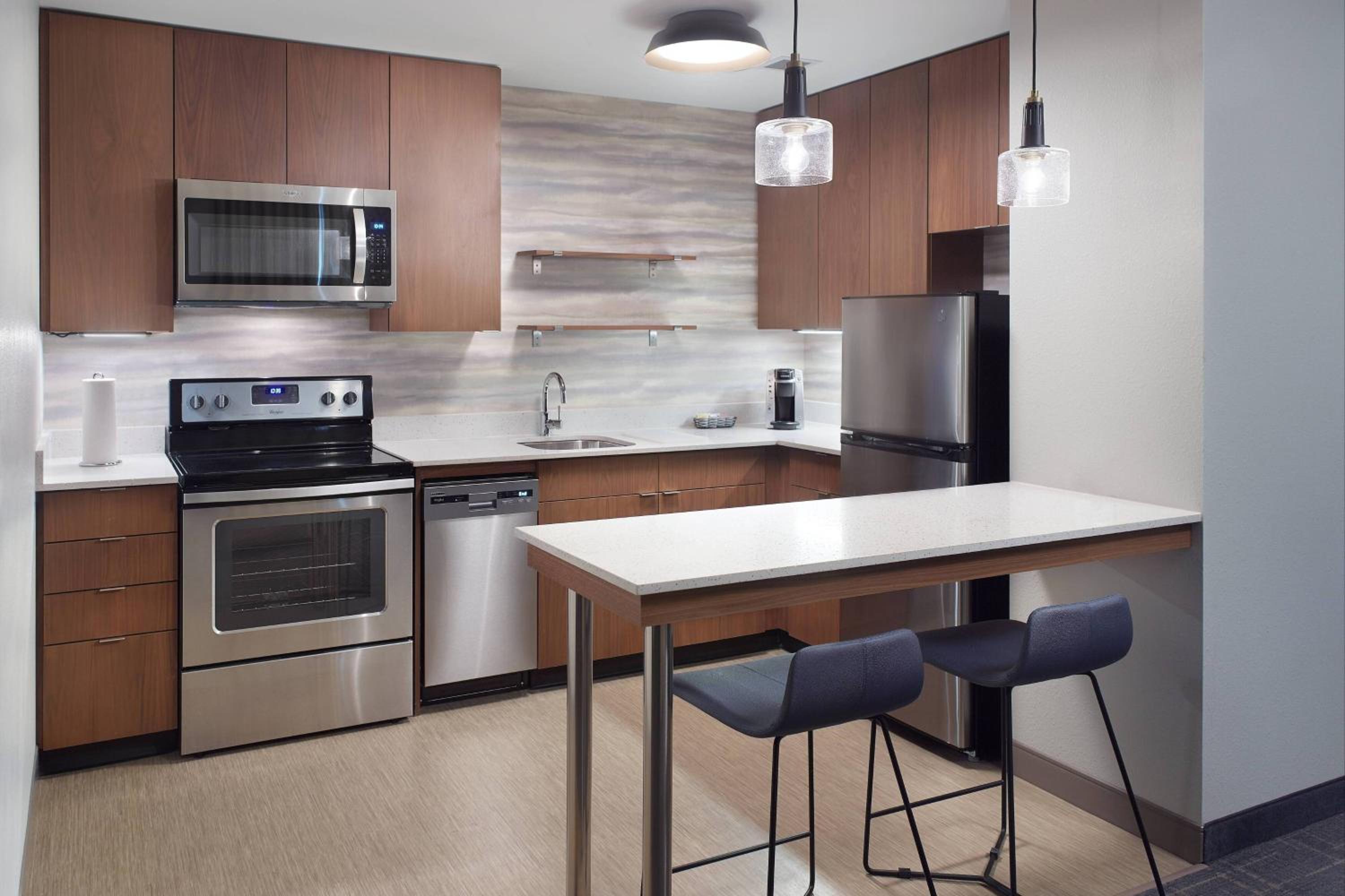 Lexington Vacations - Residence Inn by Marriott Lexington City Center - Property Image 10