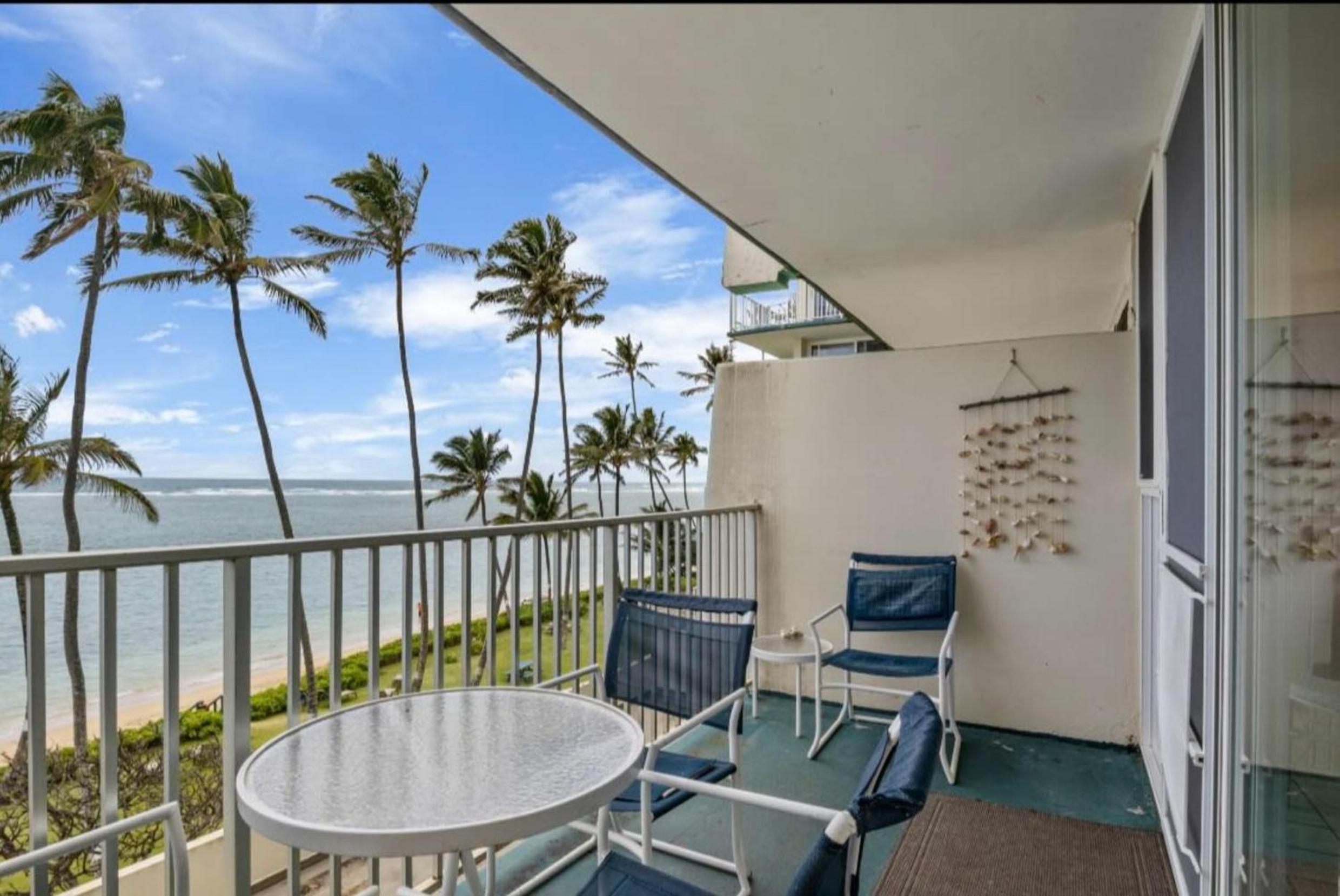 Stunning Ocean Views Condos in Oahu at Punaluu