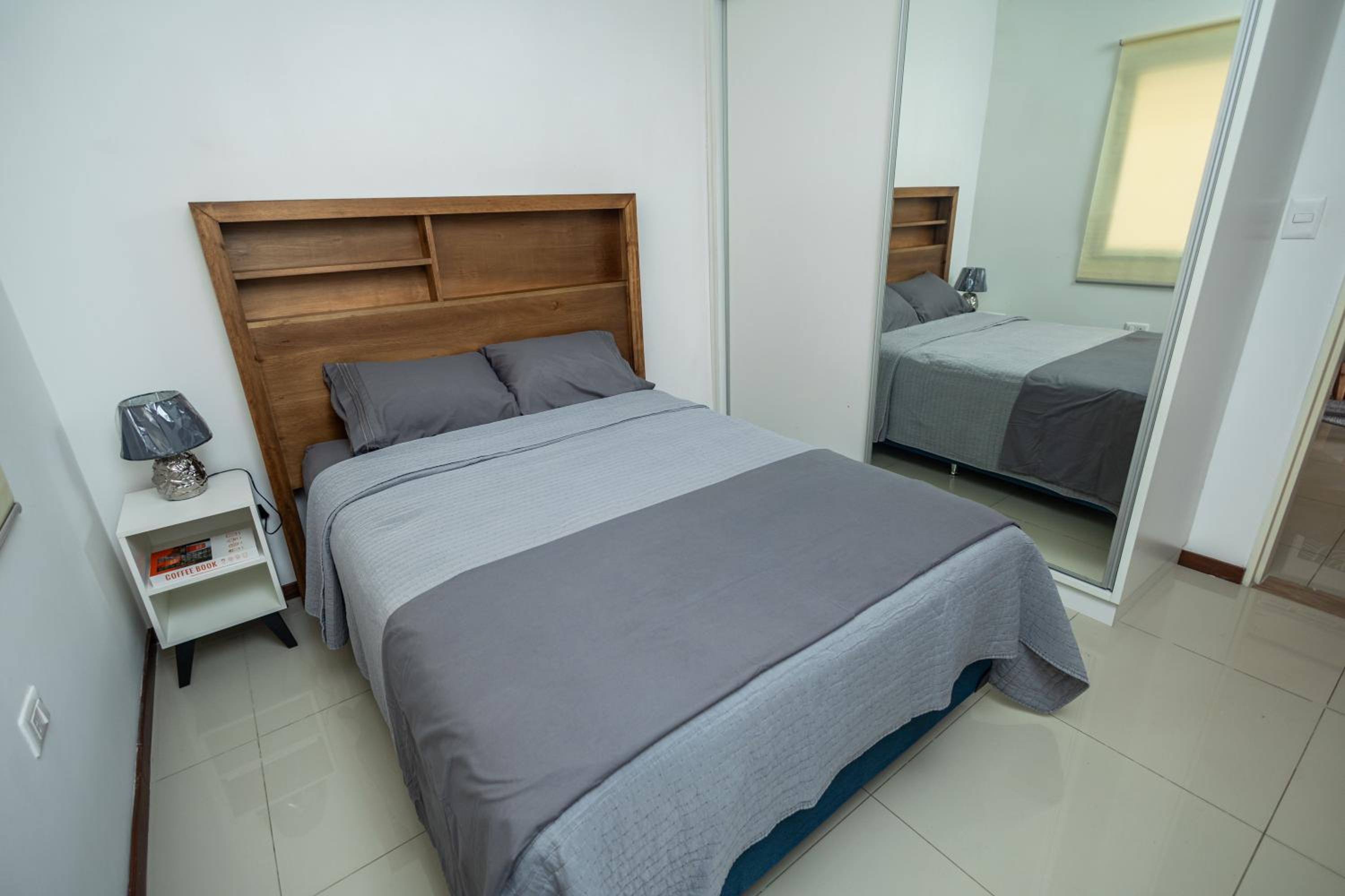 Asuncion Apart - Villa Morra view 5