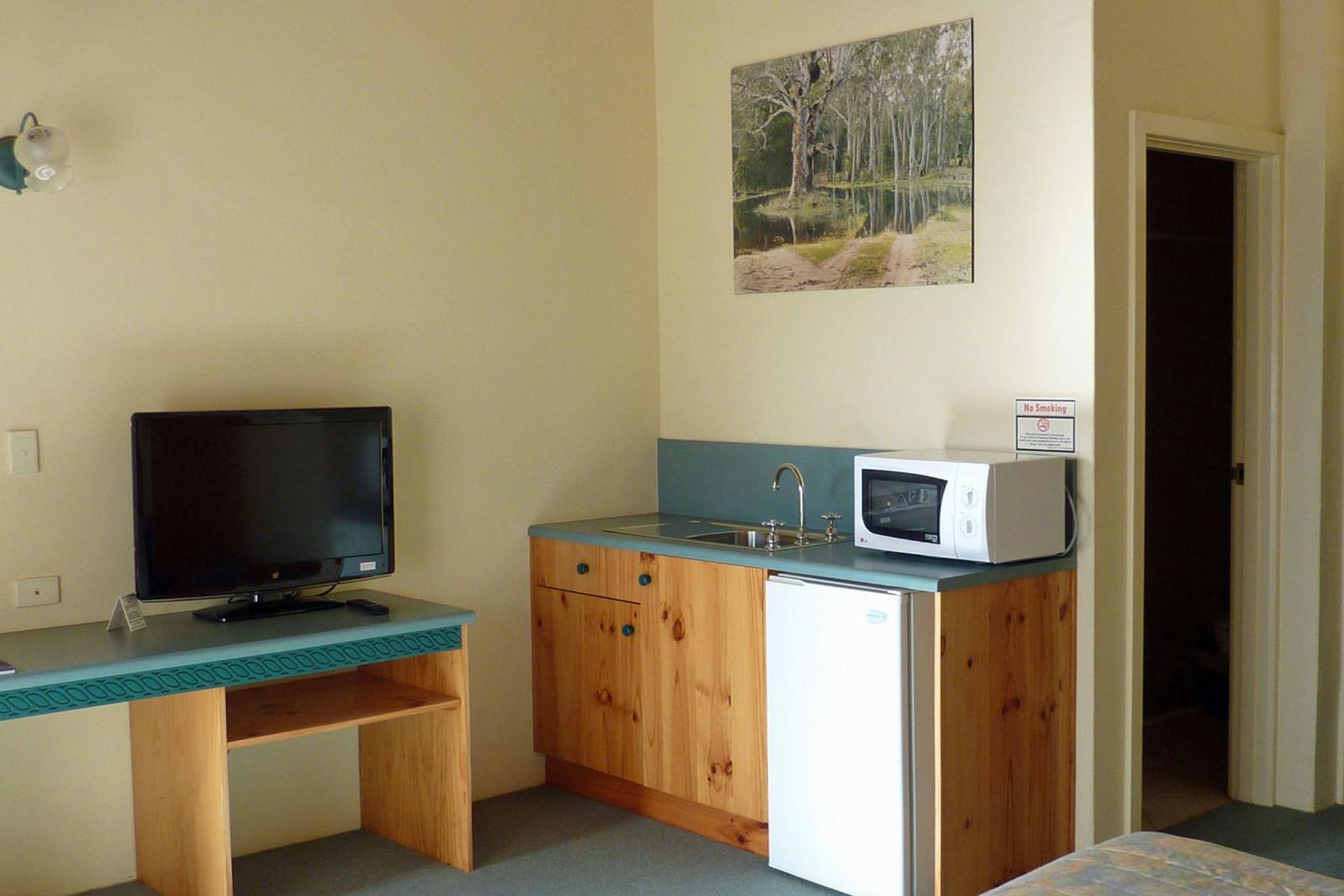 Coonawarra Place Motor Inn