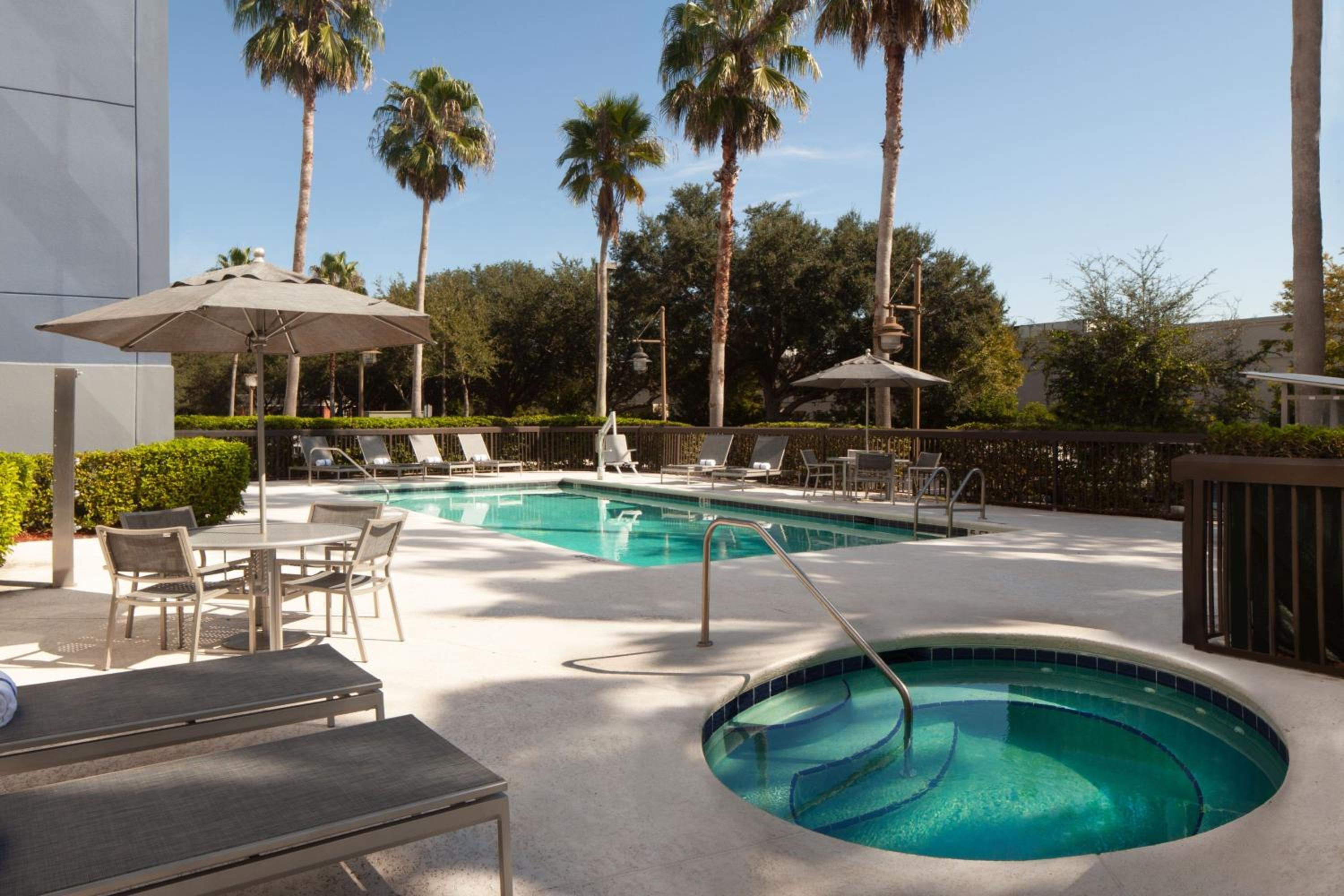 Jacksonville Vacations - Springhill Suites Jacksonville - Property Image 3