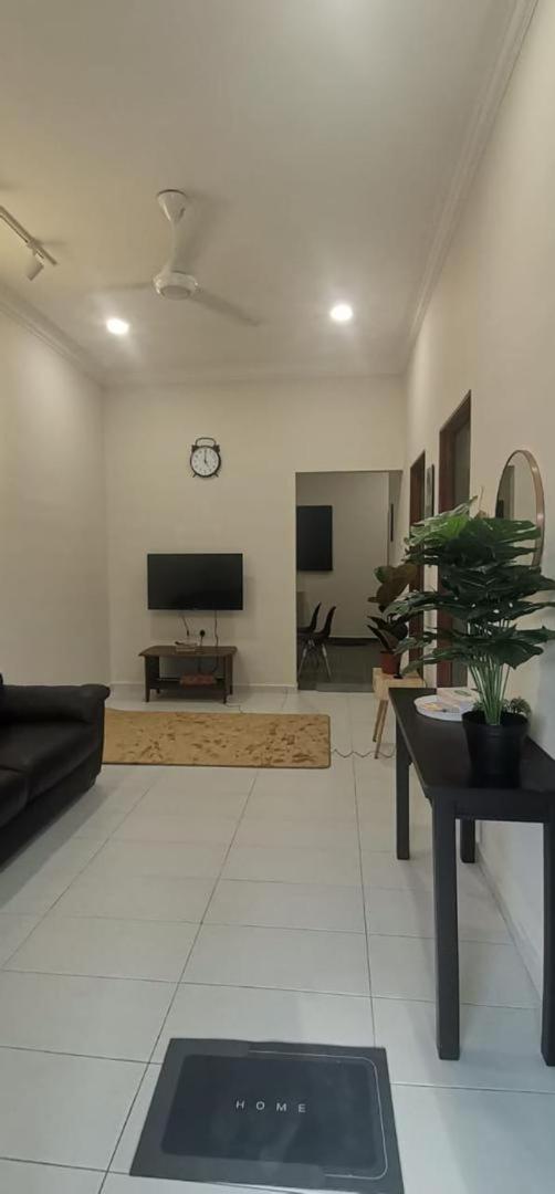 TEJAH HOMESTAY