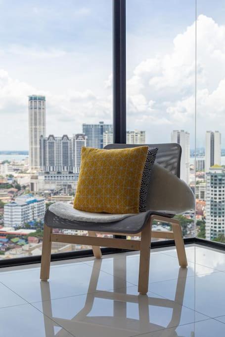9min drive to City Highfloor Aprmt City Skyline View Water Purifier photo 2