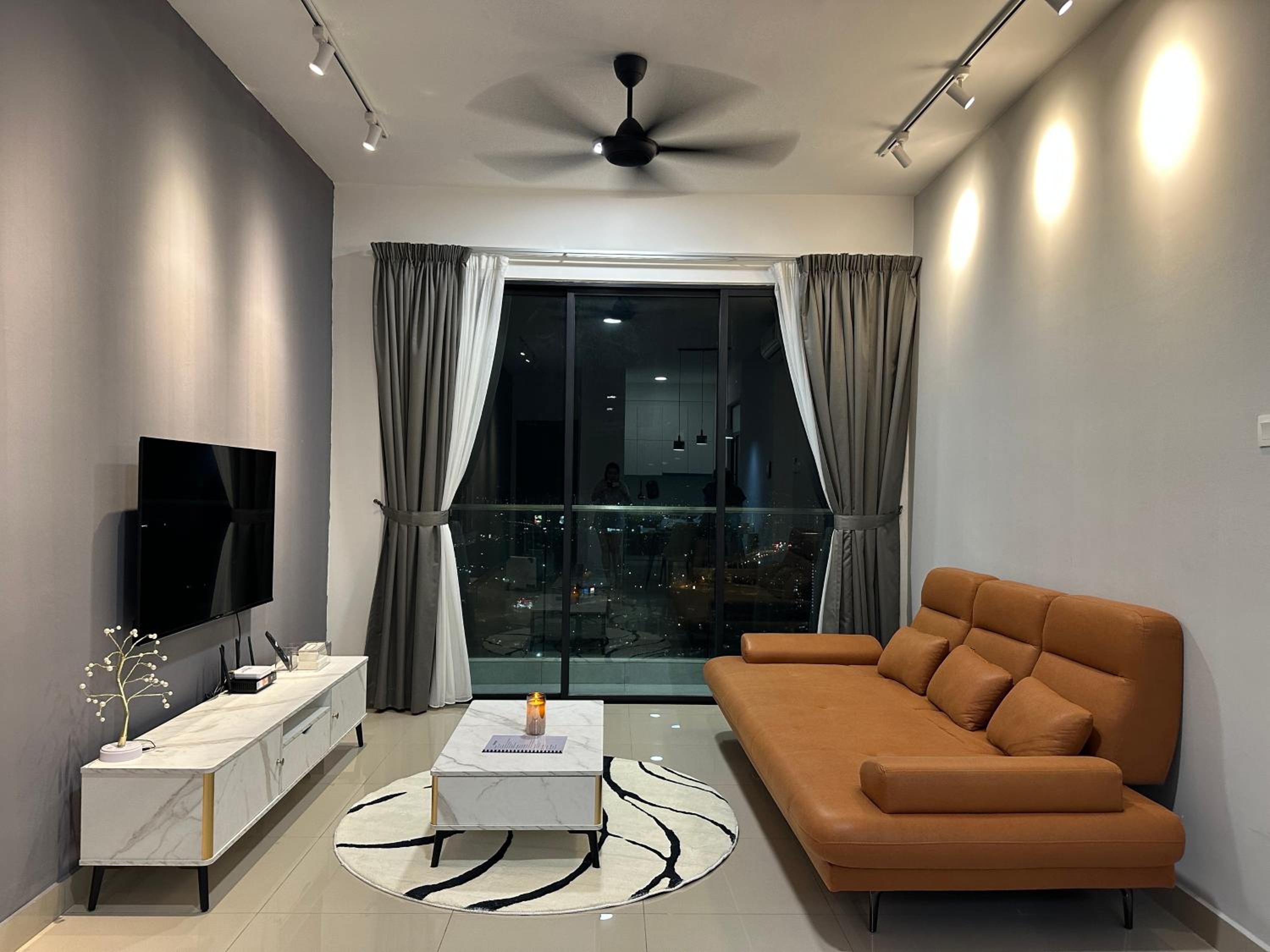 family suite Laville#velocity maluri by Homeizing