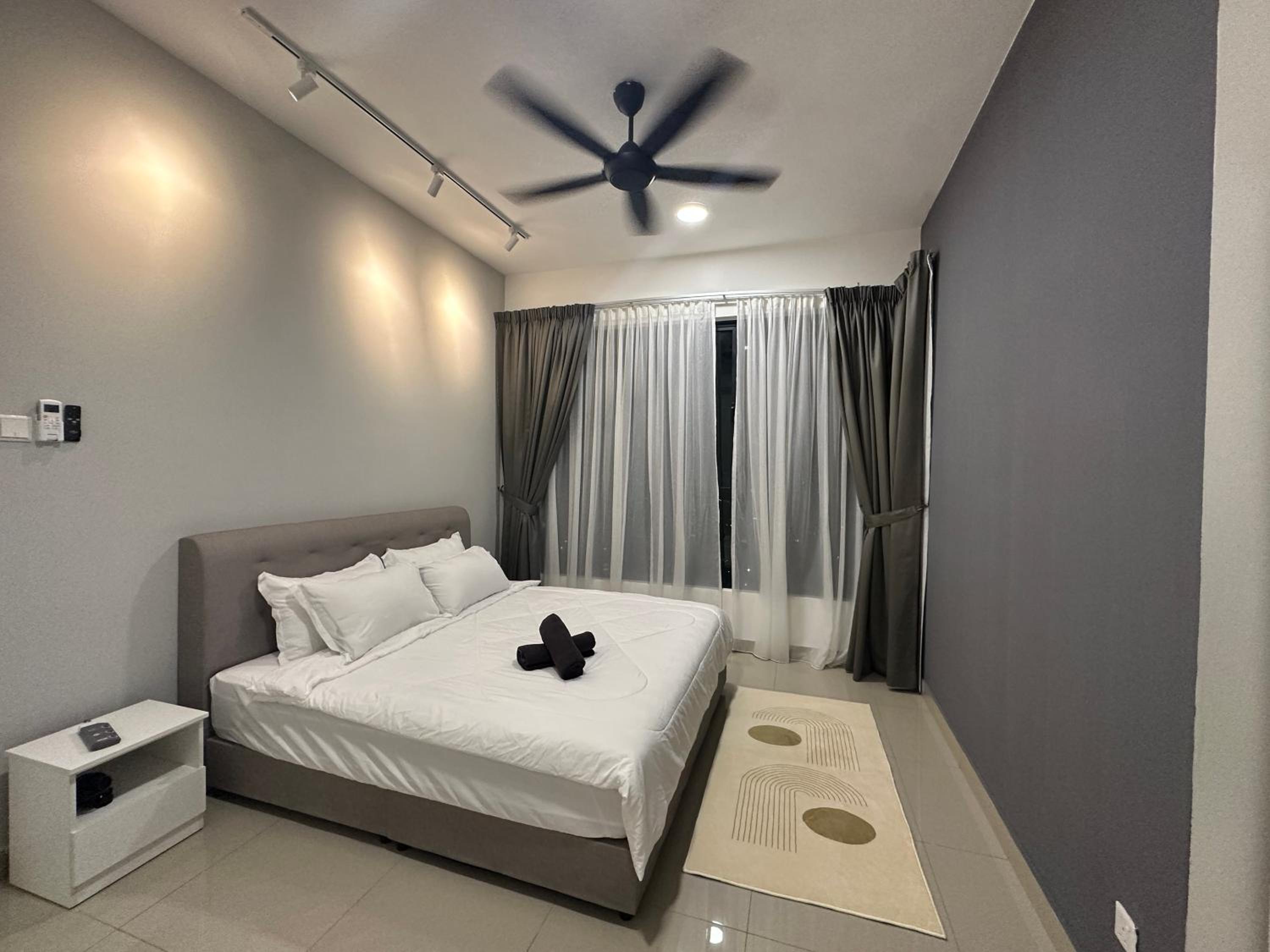 family suite Laville#velocity maluri by Homeizing
