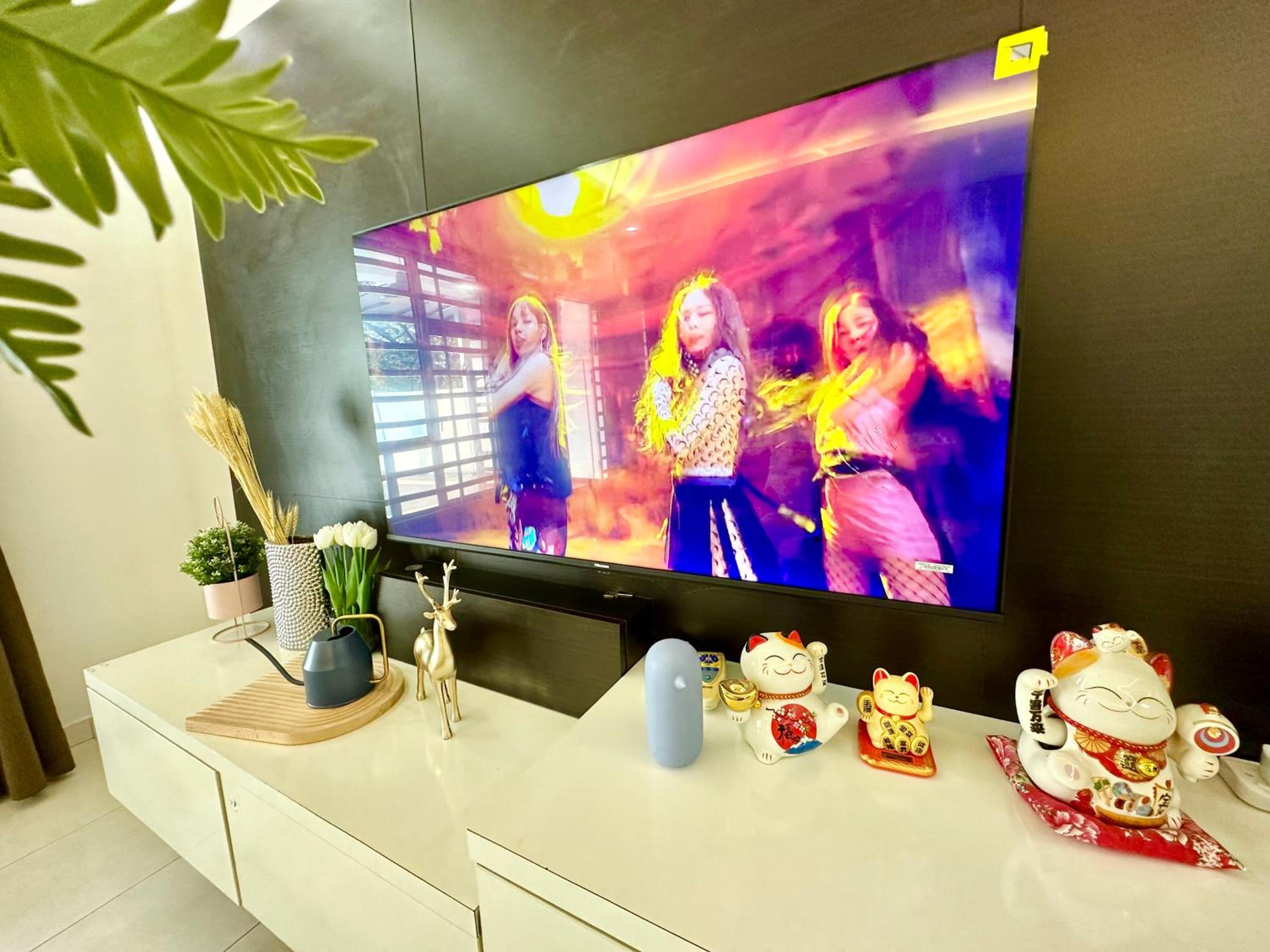 Setia Tropika Serenity: 4Bedroom Landed 12-16pax