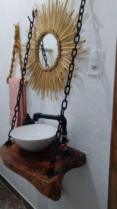 Casa de Campo: Sítio Santa Helena-Mendes RJ