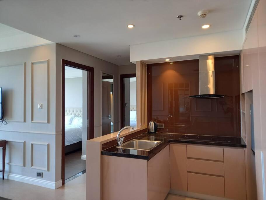 Altara Luxury Beachfront Suites