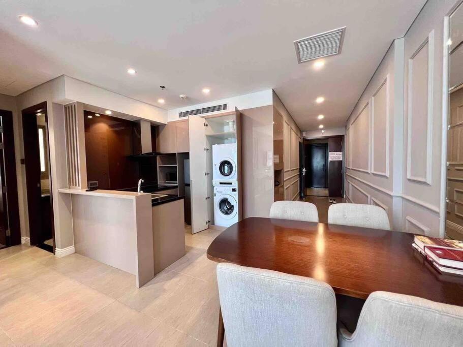 Altara Luxury Beachfront Suites