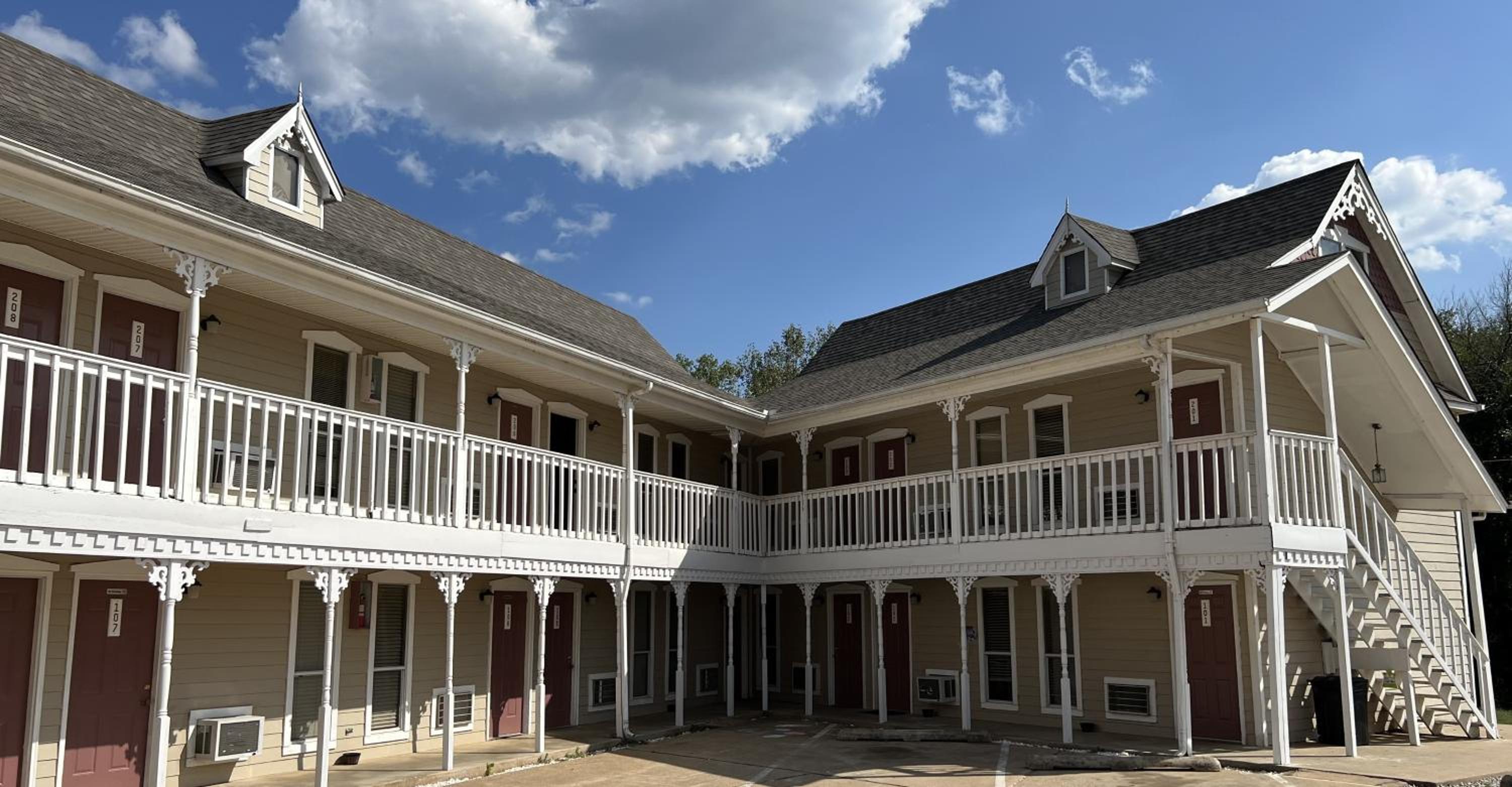 Victorian Inn