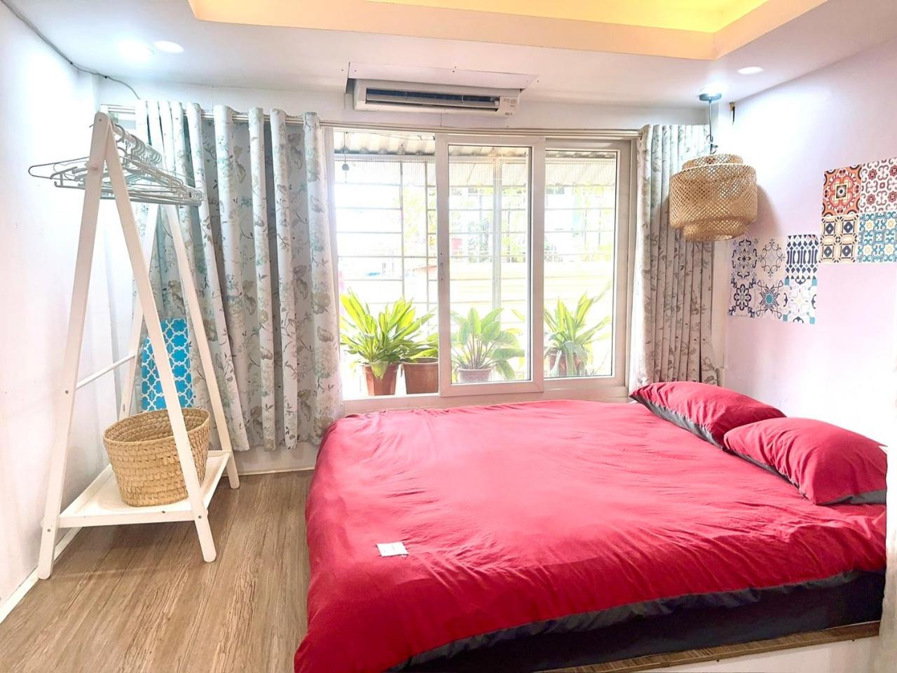 Duplex WARM HANOI, 2 bedrooms, Old Quarter, 3mins to Hoan Kiem Lake