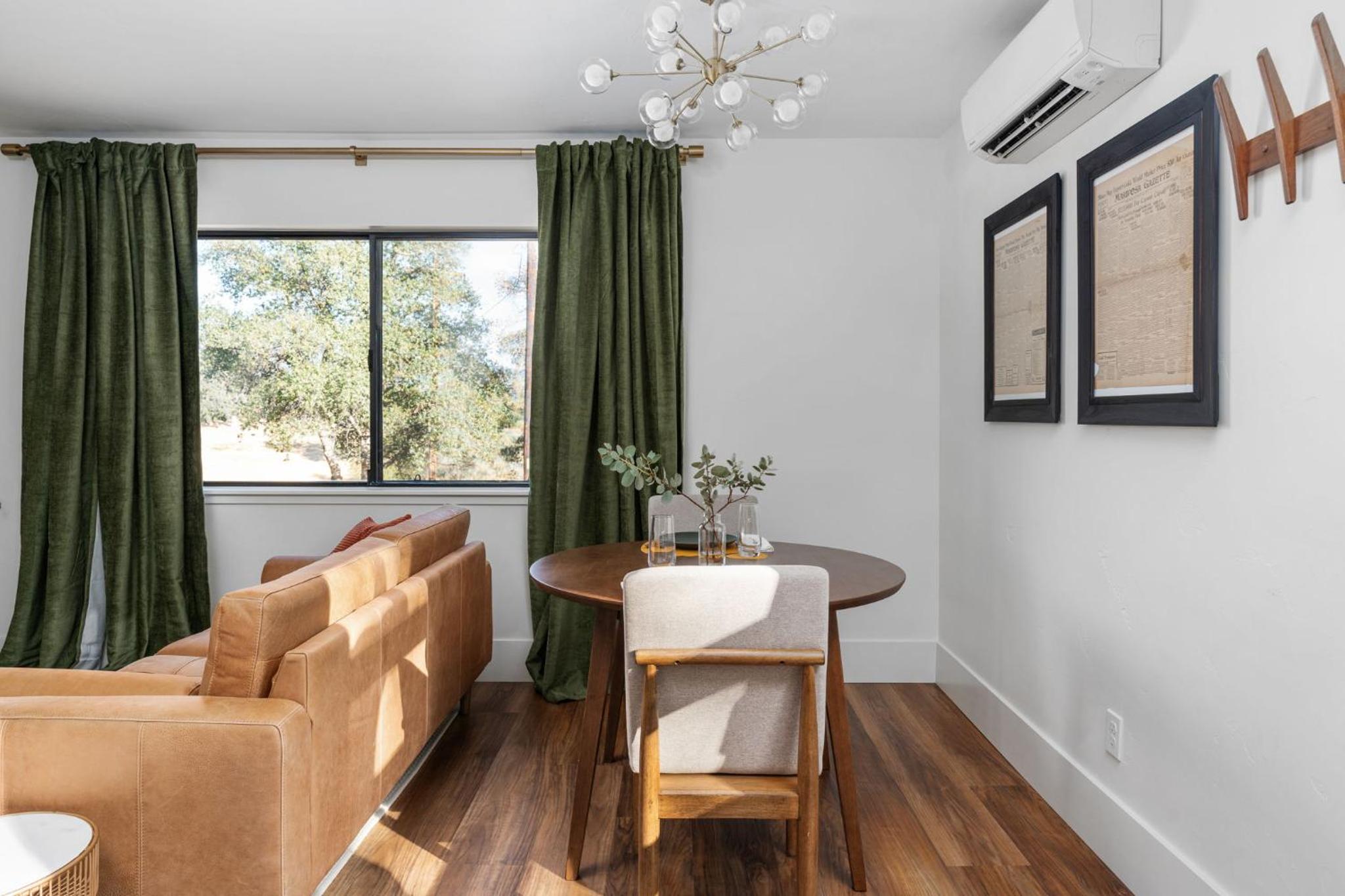 Manzanita Rest