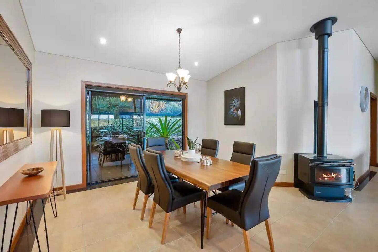 Spring is Here! Enjoy Exclusive Access for 9, Pool, Media Room, Acreage Estate in Magical Sunshine Coast
