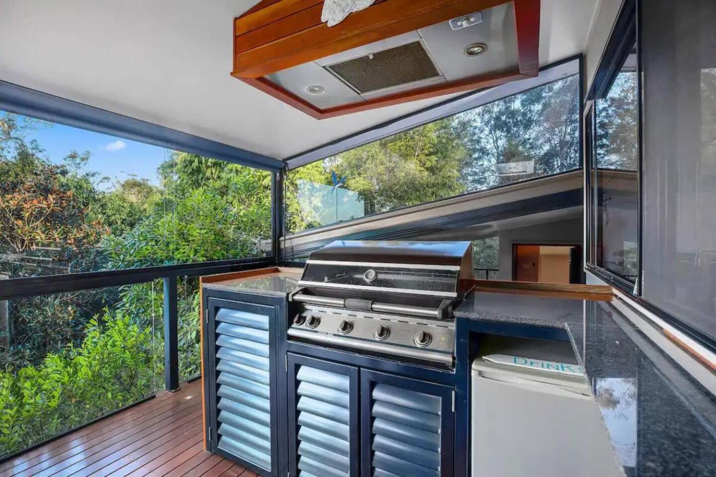 Spring is Here! Enjoy Exclusive Access for 9, Pool, Media Room, Acreage Estate in Magical Sunshine Coast