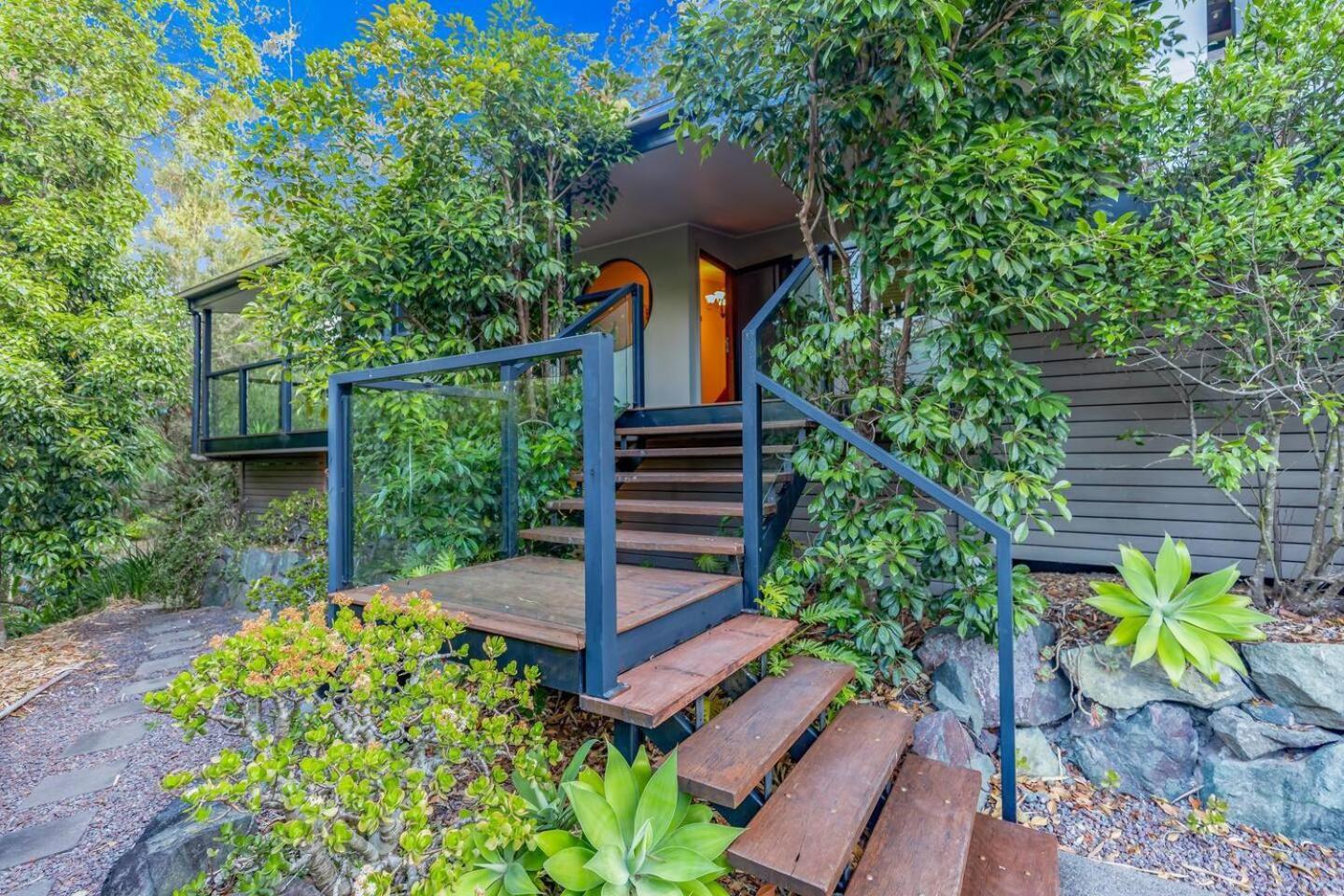 Spring is Here! Enjoy Exclusive Access for 9, Pool, Media Room, Acreage Estate in Magical Sunshine Coast