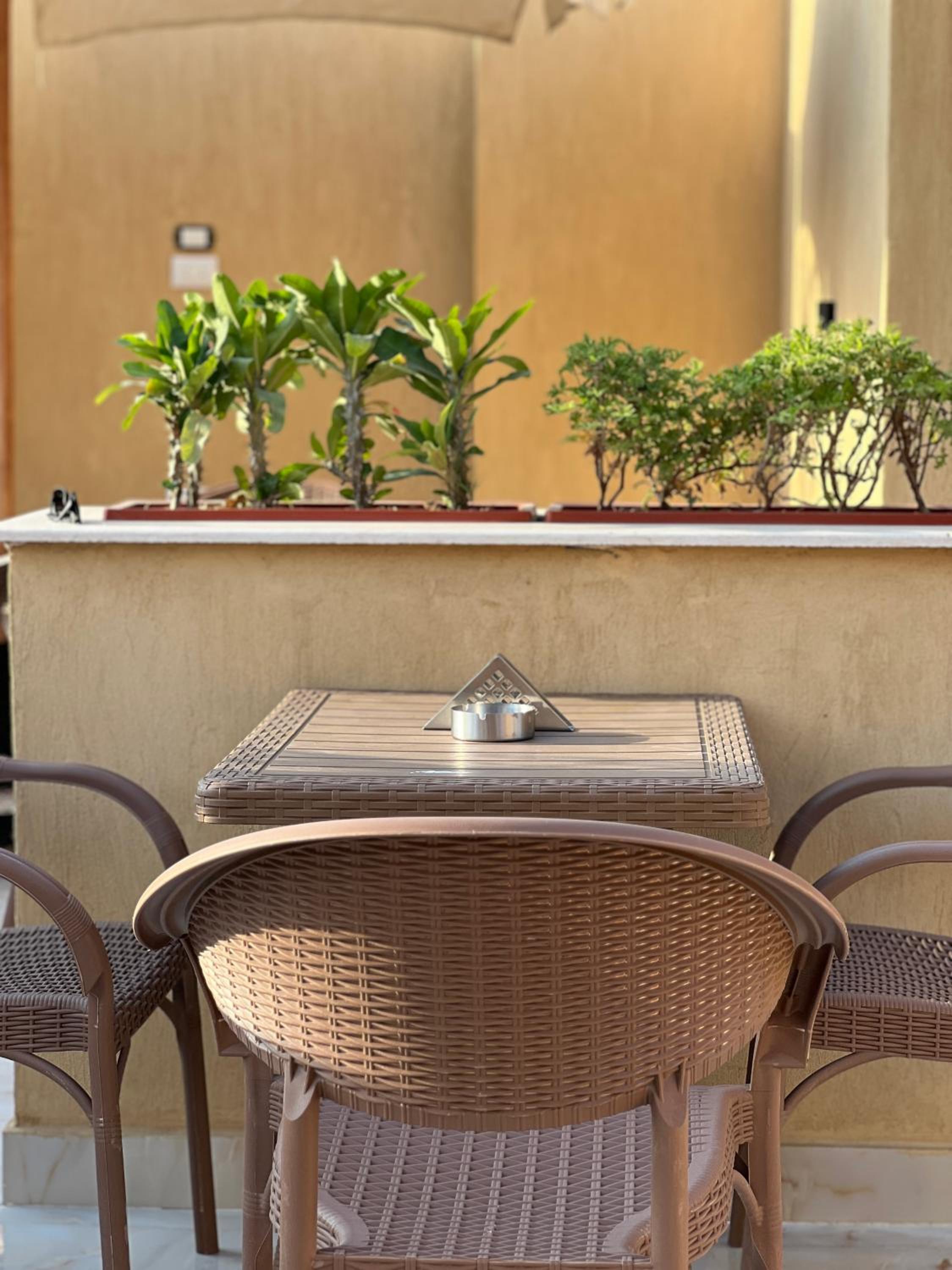 Discover pyramids inn