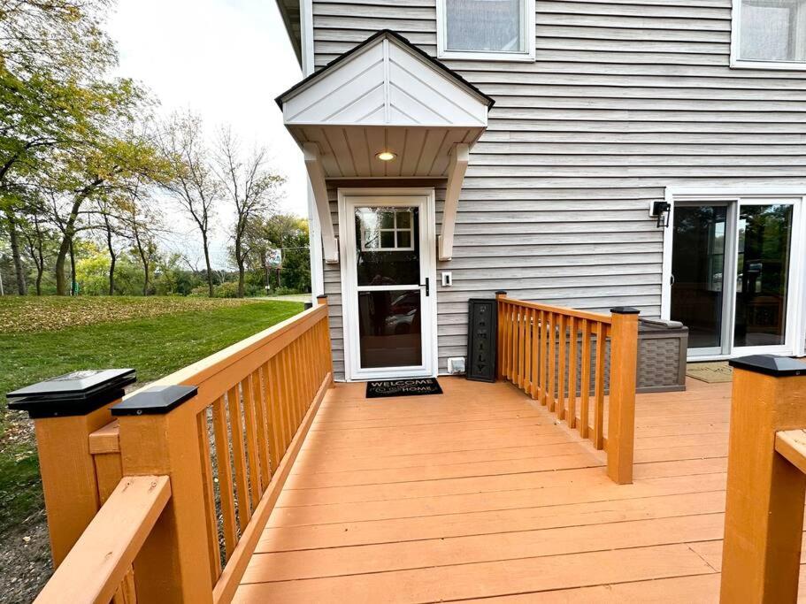 Spacious Home Lake Minnetonka Downtown Excelsior