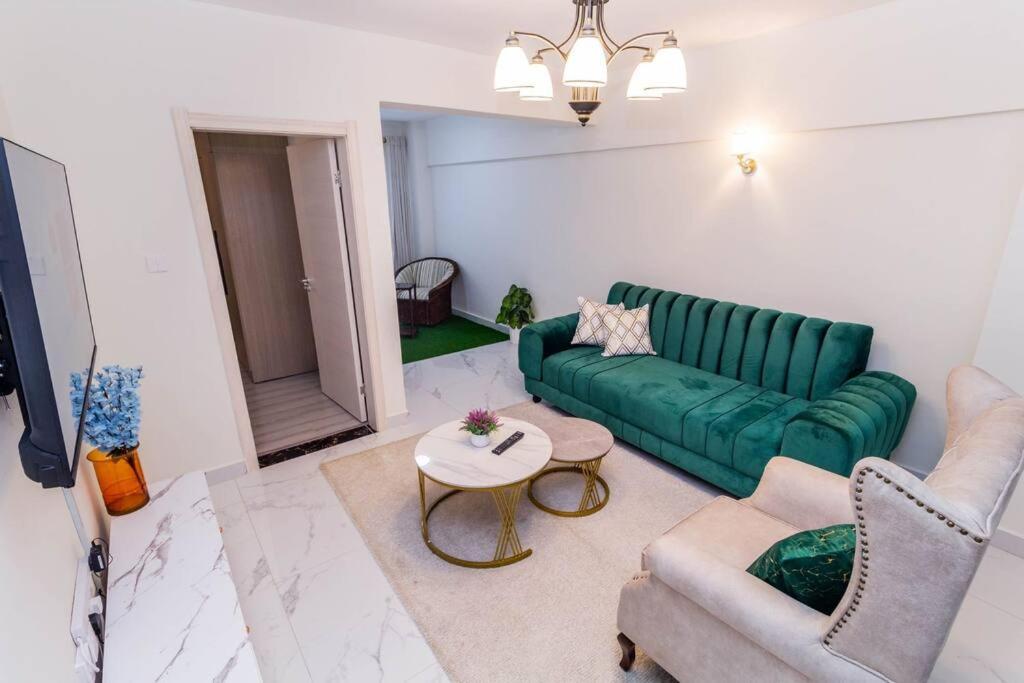 Glamorous 2 bedroom in Kilimani view 5