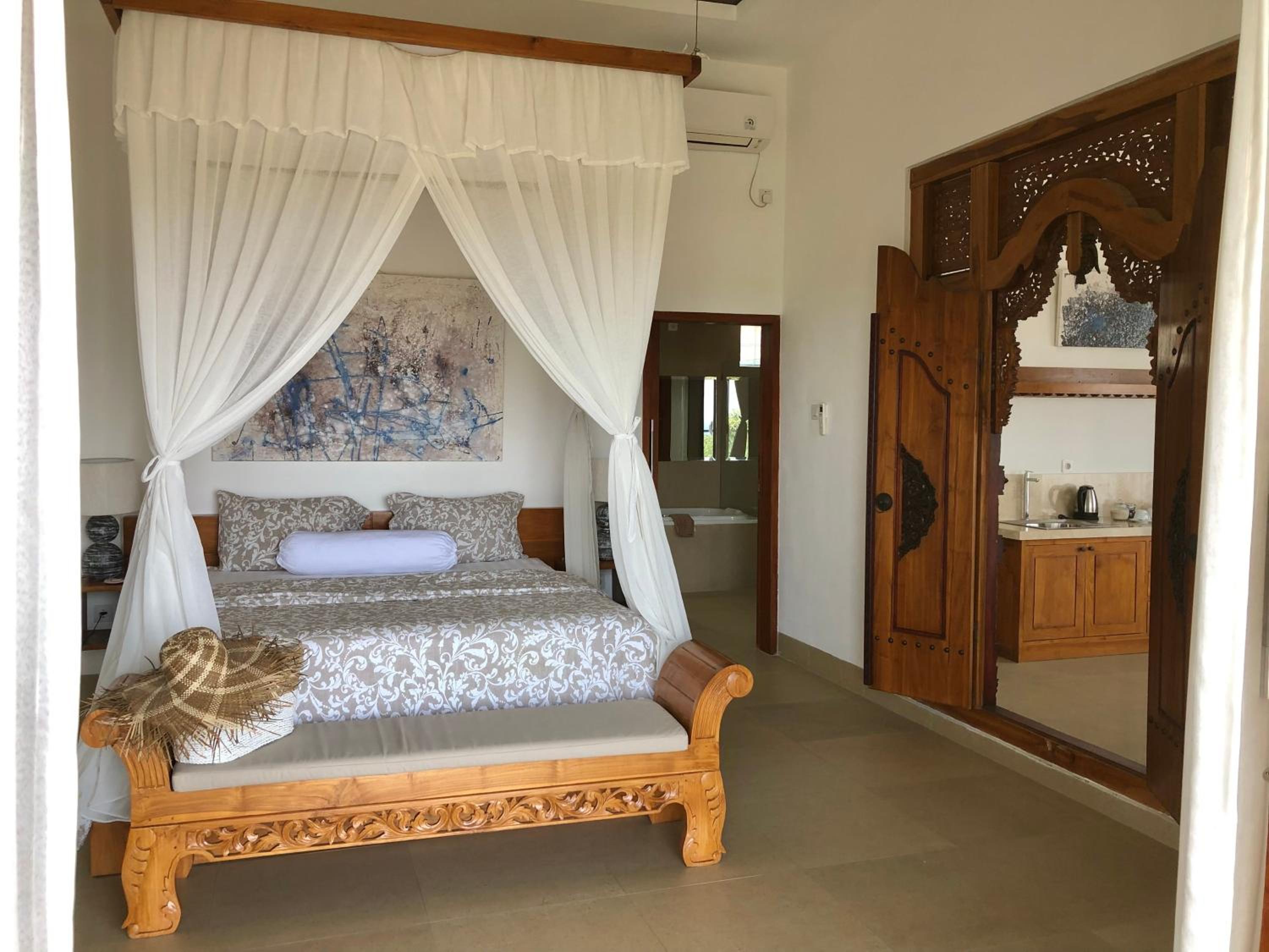 Maya Villa