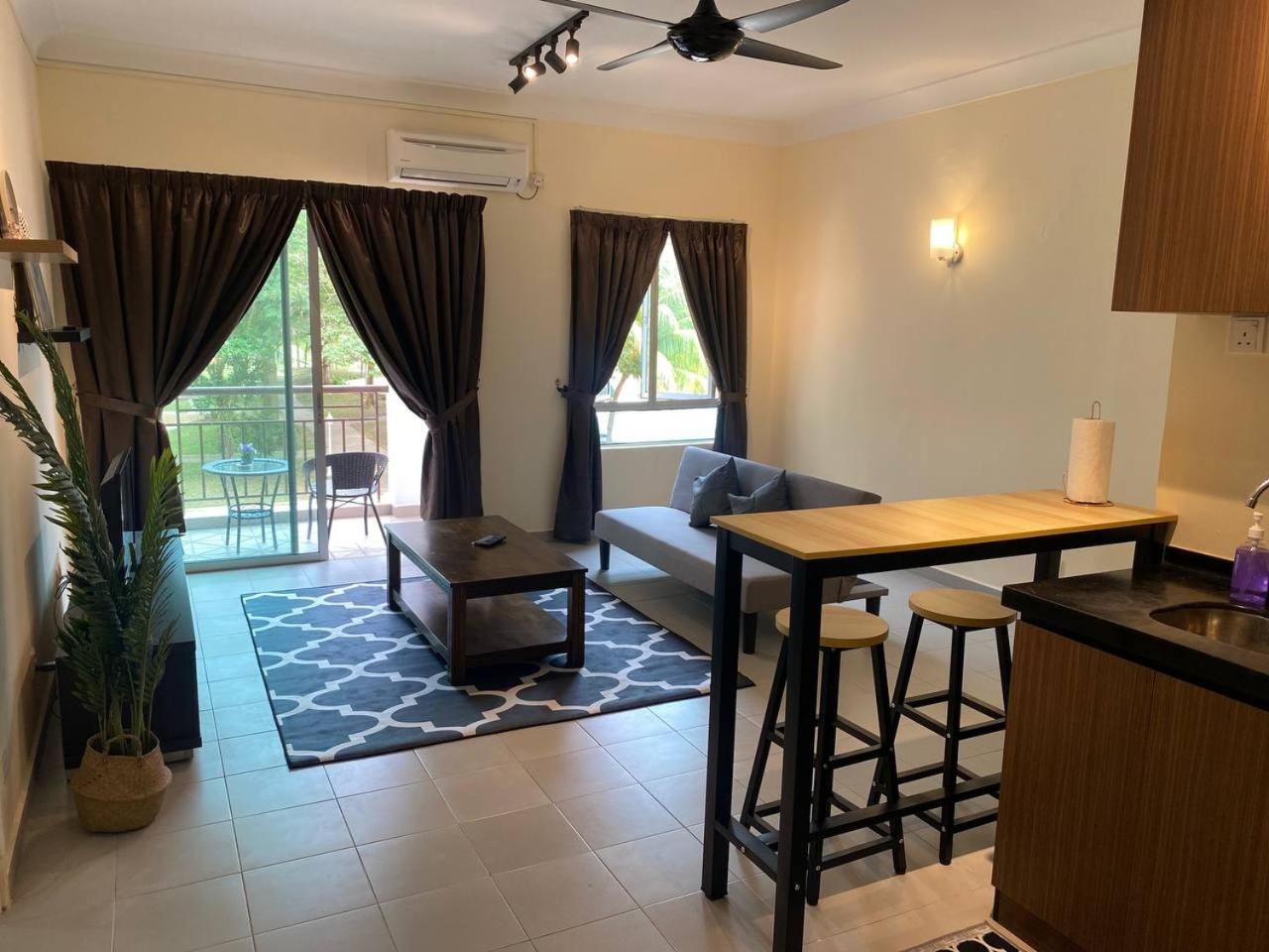 Desaru Private Beach Luxury Suite Pool View 3 Pax C10201 photo 3