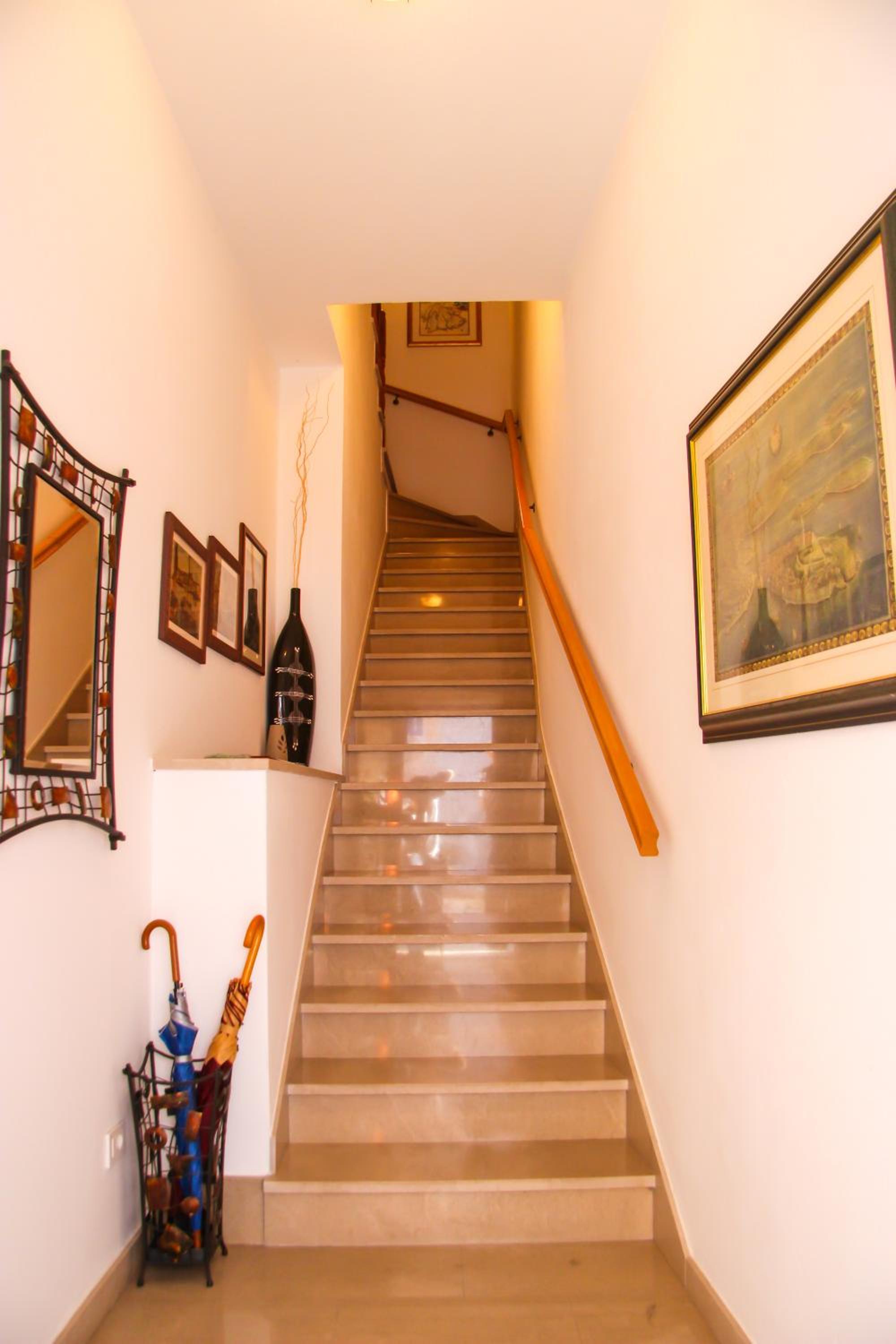 Contrada del Nonno Apartments (city center - private parking on-site)