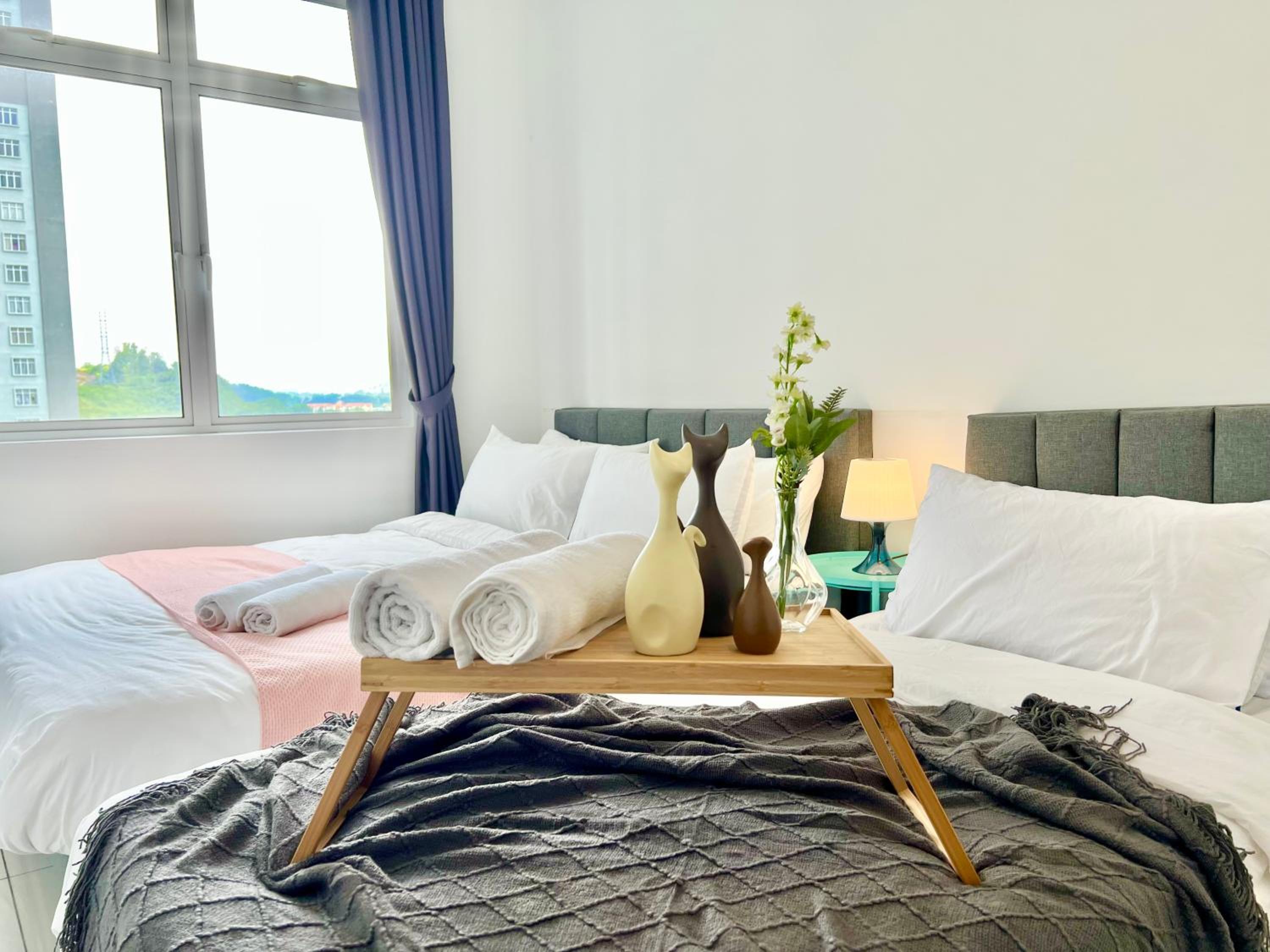 O2 1-10Pax Pavilion Bukit Jalil 3Room Balcony WiFi