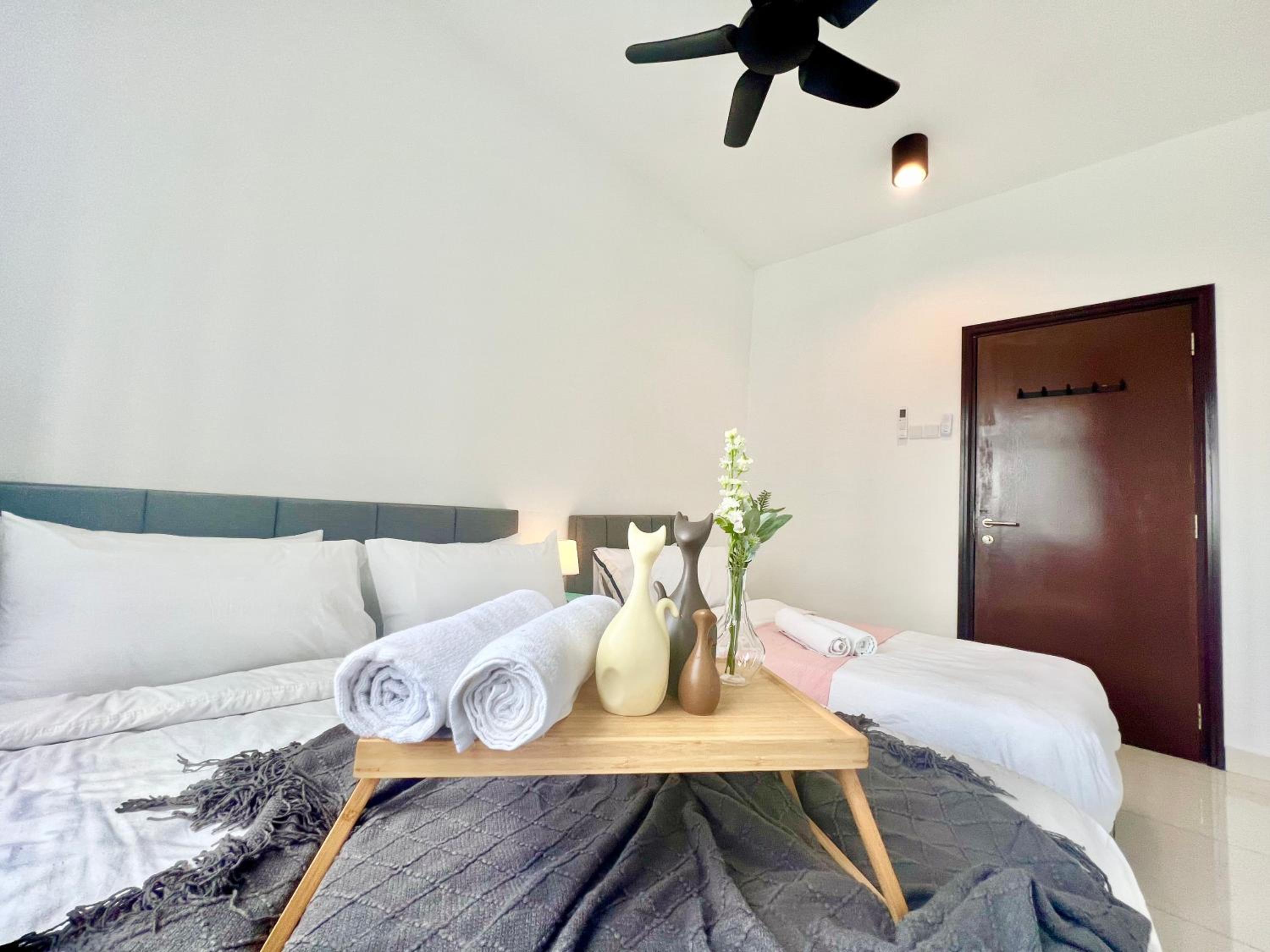 O2 1-10Pax Pavilion Bukit Jalil 3Room Balcony WiFi