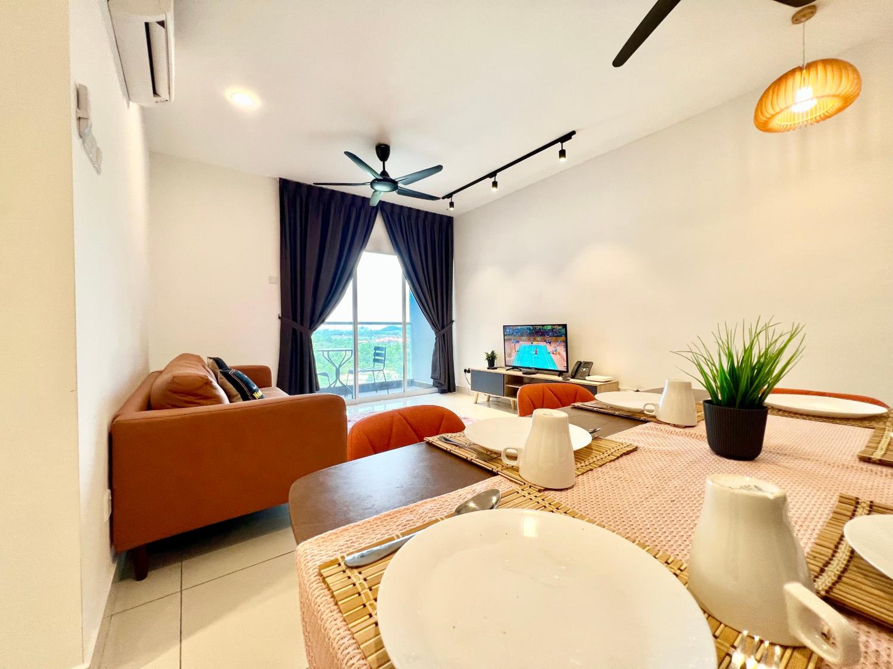 O2 1-10Pax Pavilion Bukit Jalil 3Room Balcony WiFi