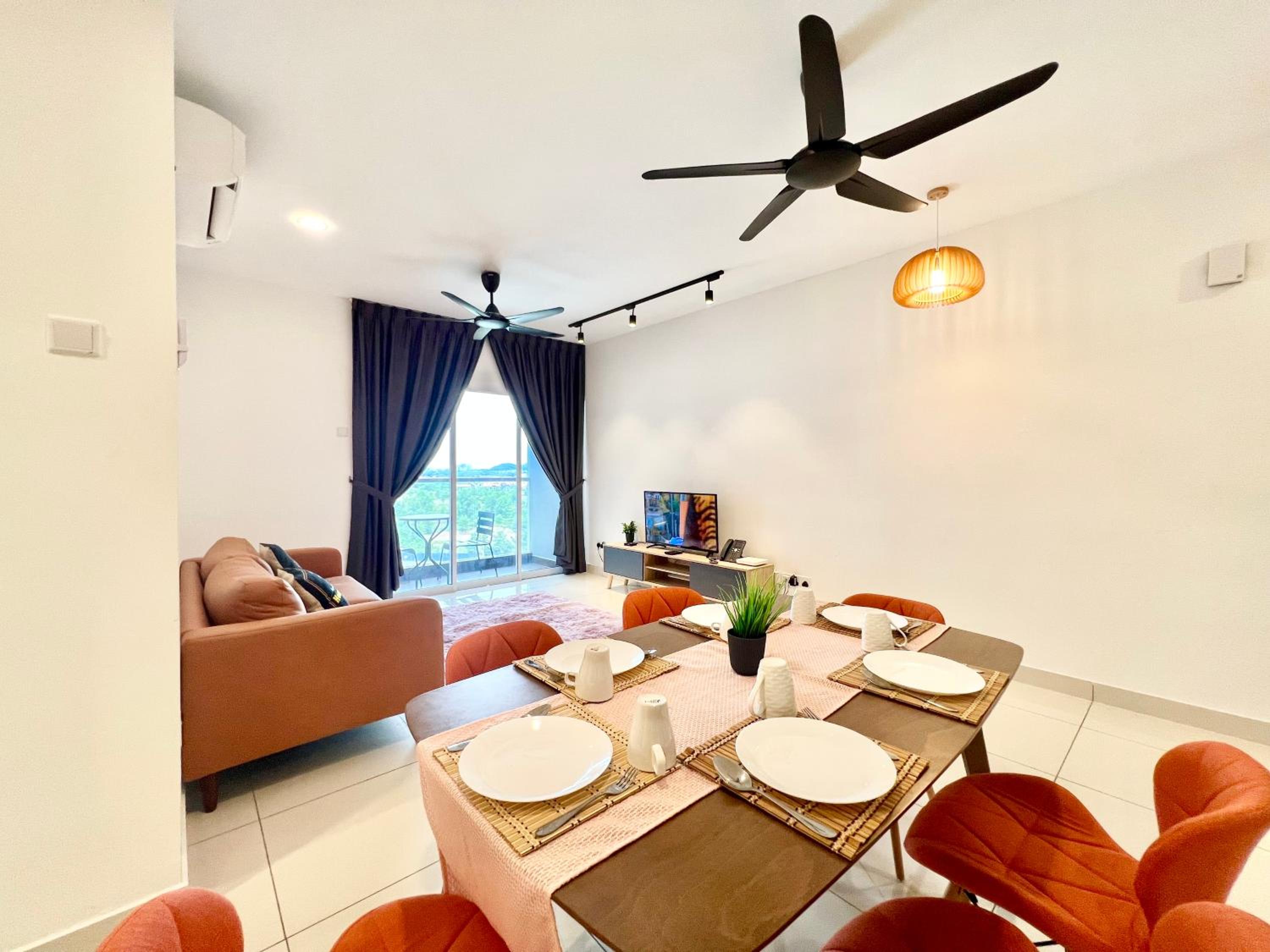 O2 1-10Pax Pavilion Bukit Jalil 3Room Balcony WiFi