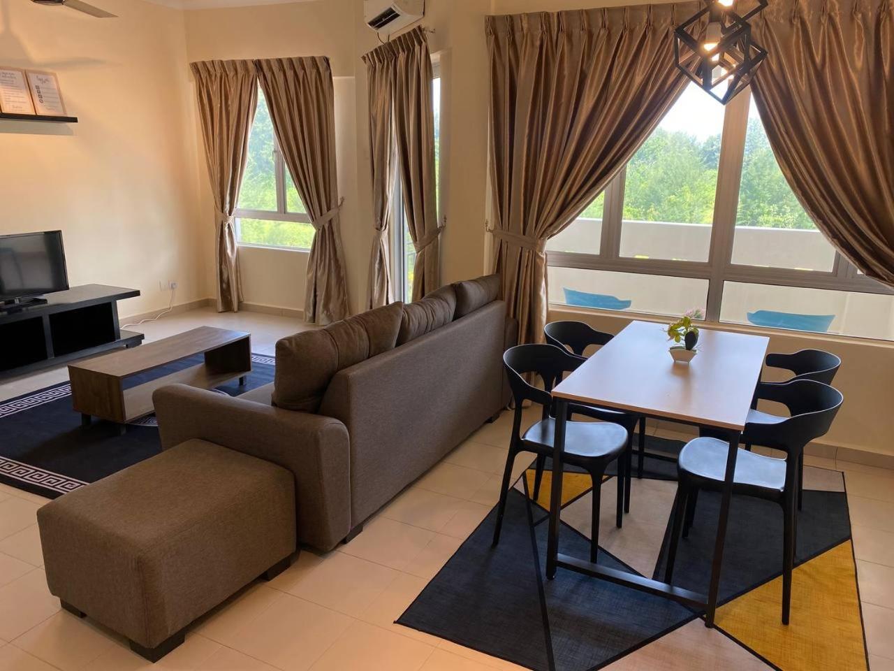 Desaru Beach Resort Family Suite 5GWifi Netflix D3A12 photo 3