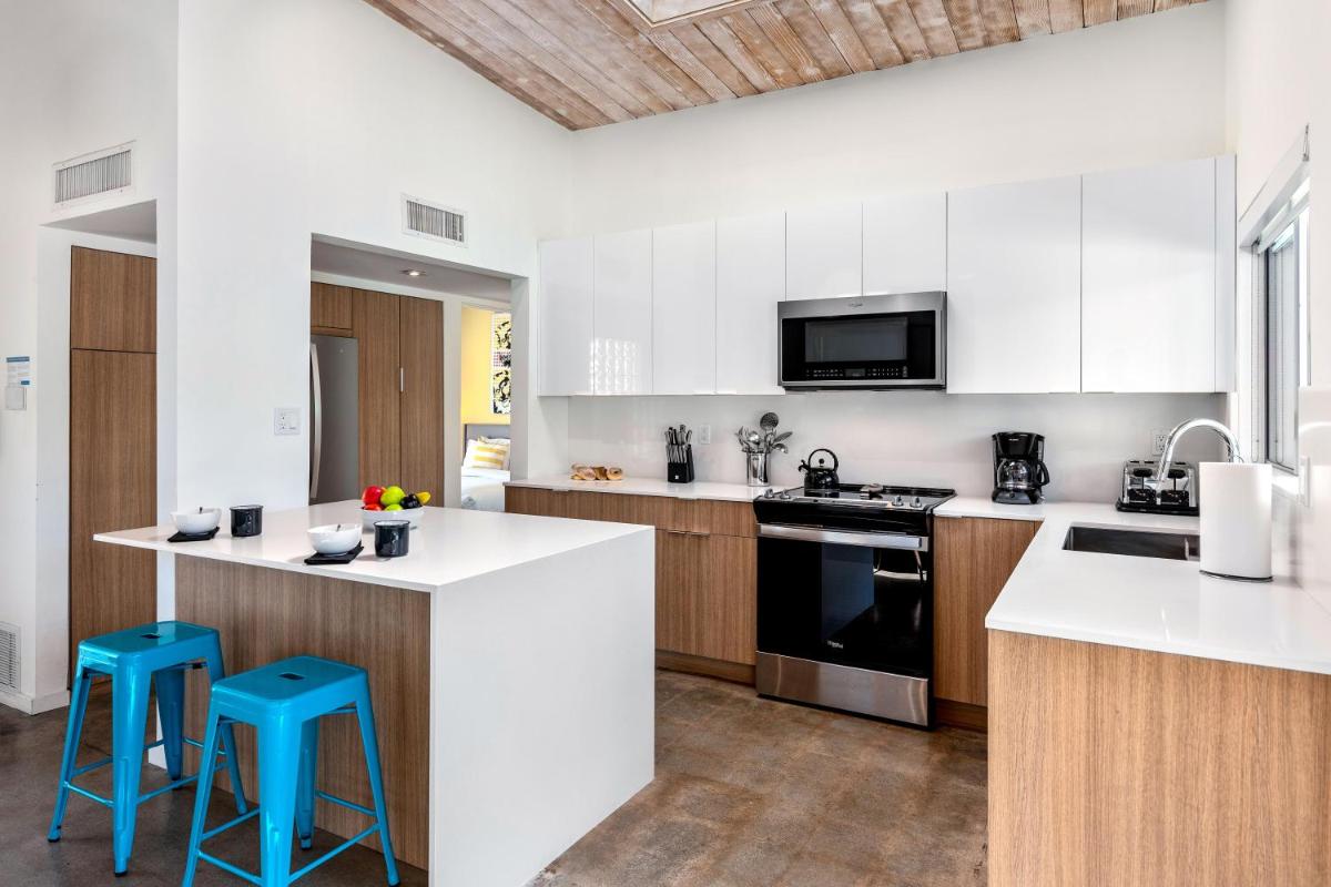 Midcentury Cool