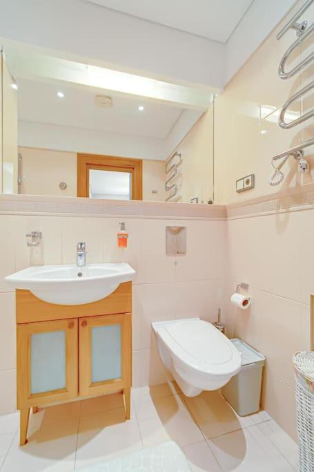 Arena Park Apartment