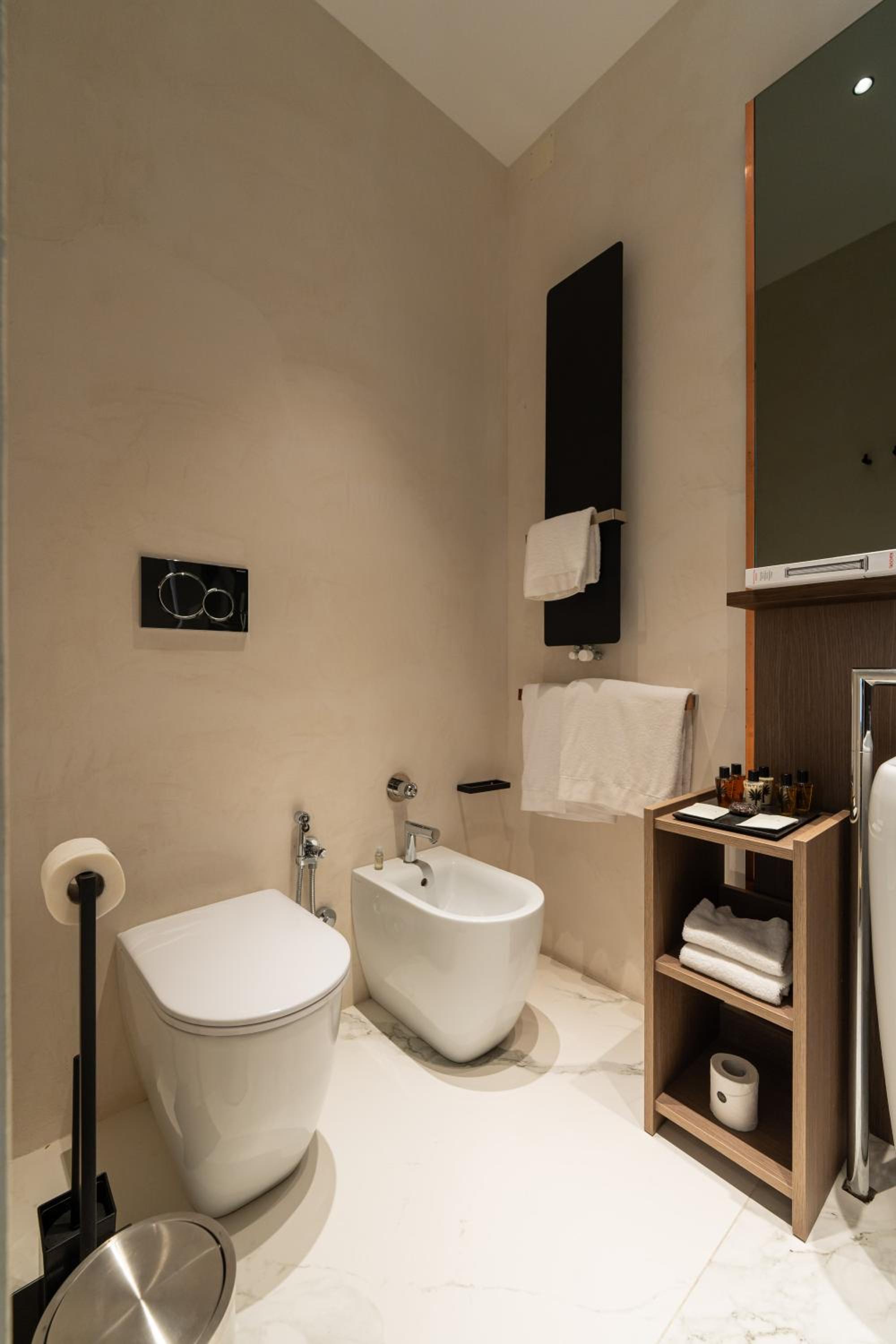 Agra Suites