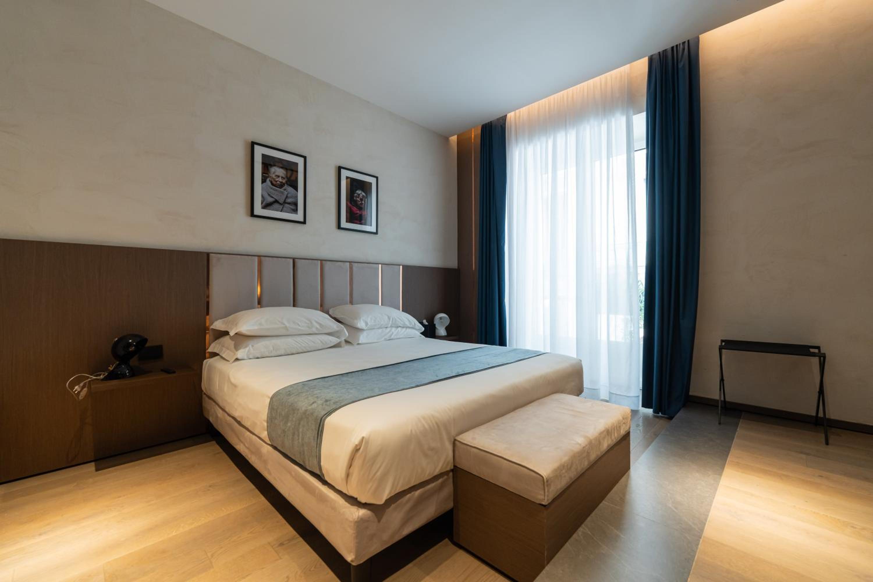 Agra Suites