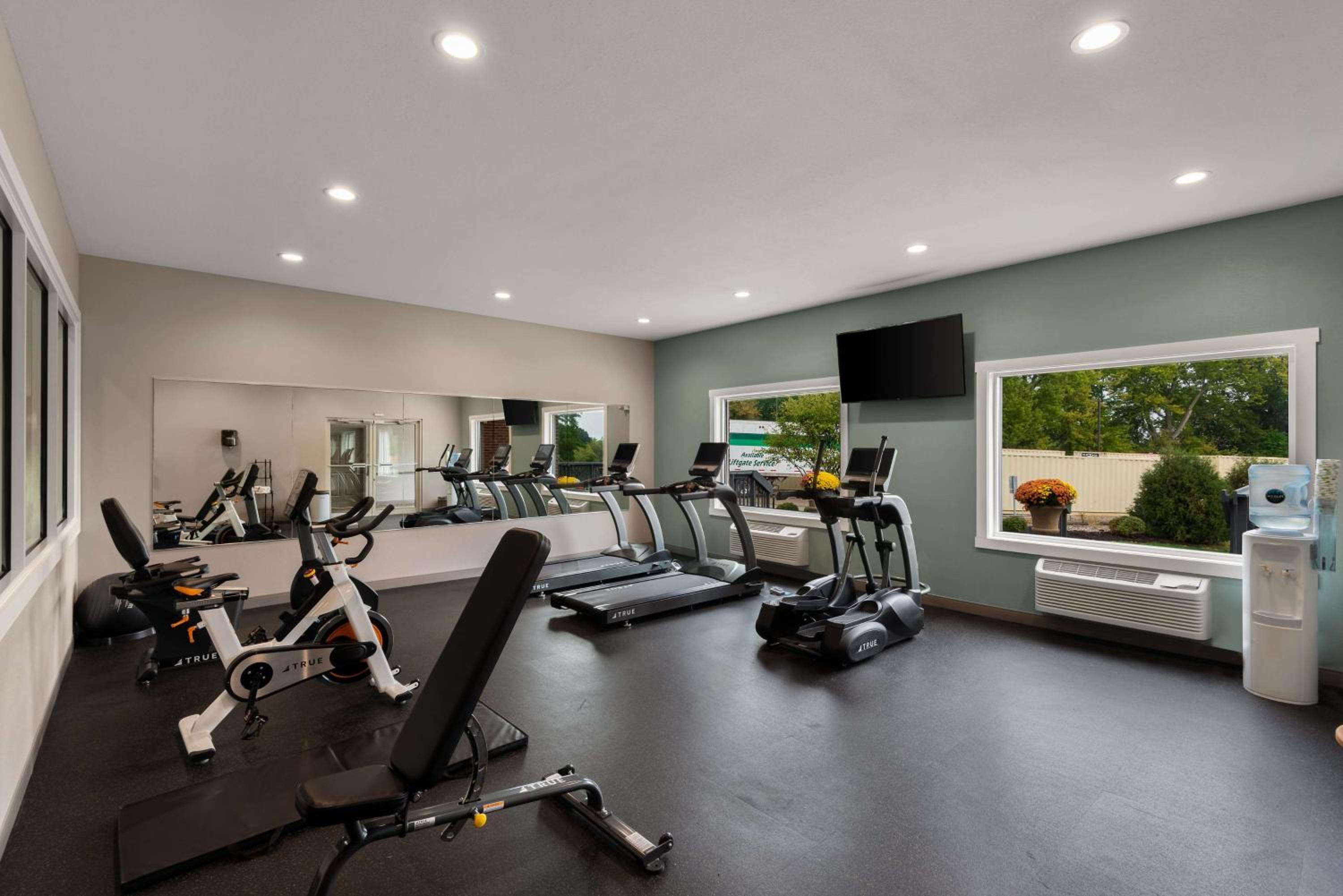 Galena Vacations - Wyndham Garden Galena Hotel  Day Spa - Property Image 6
