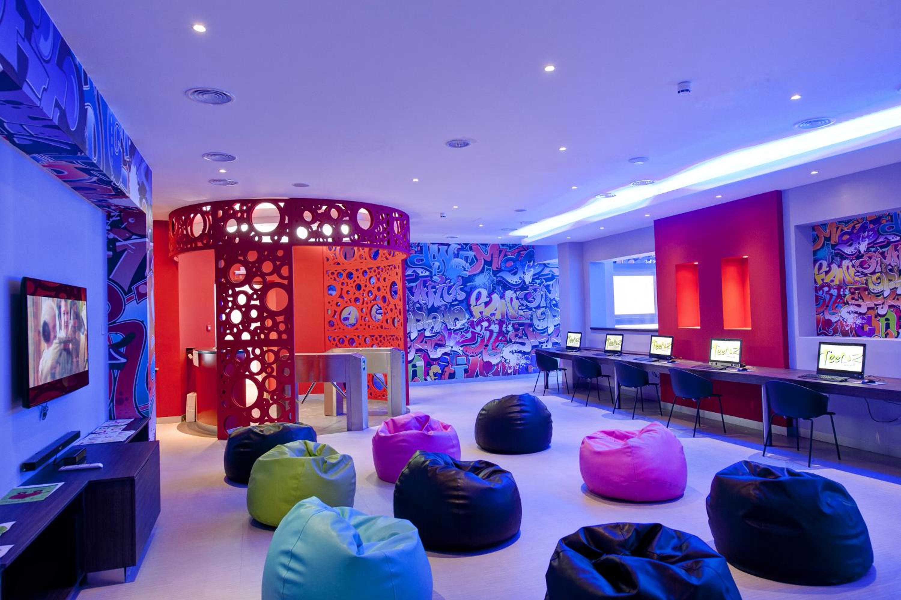 activities & amenities